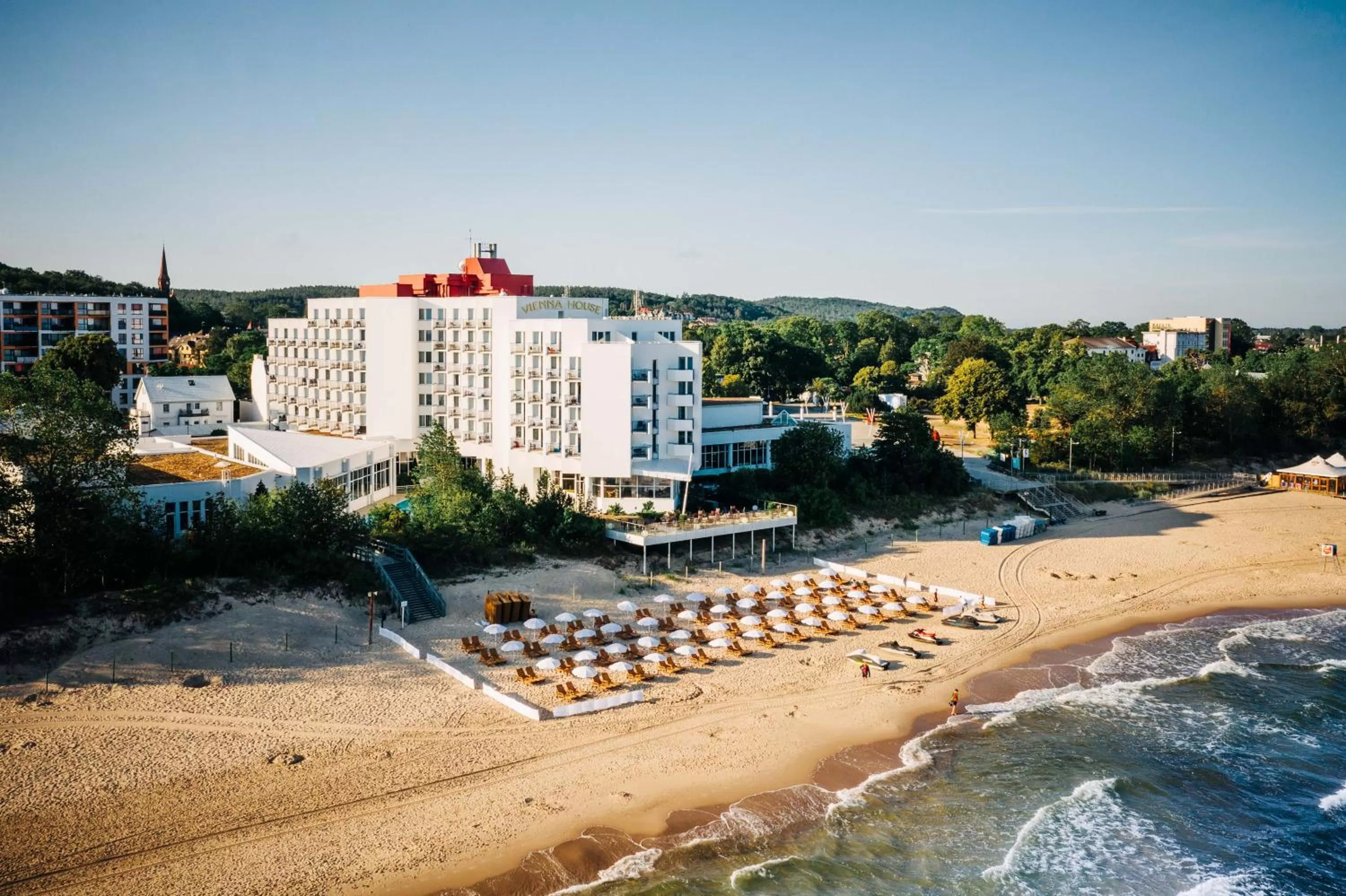 Facade/entrance in Vienna House by Wyndham Amber Baltic Miedzyzdroje