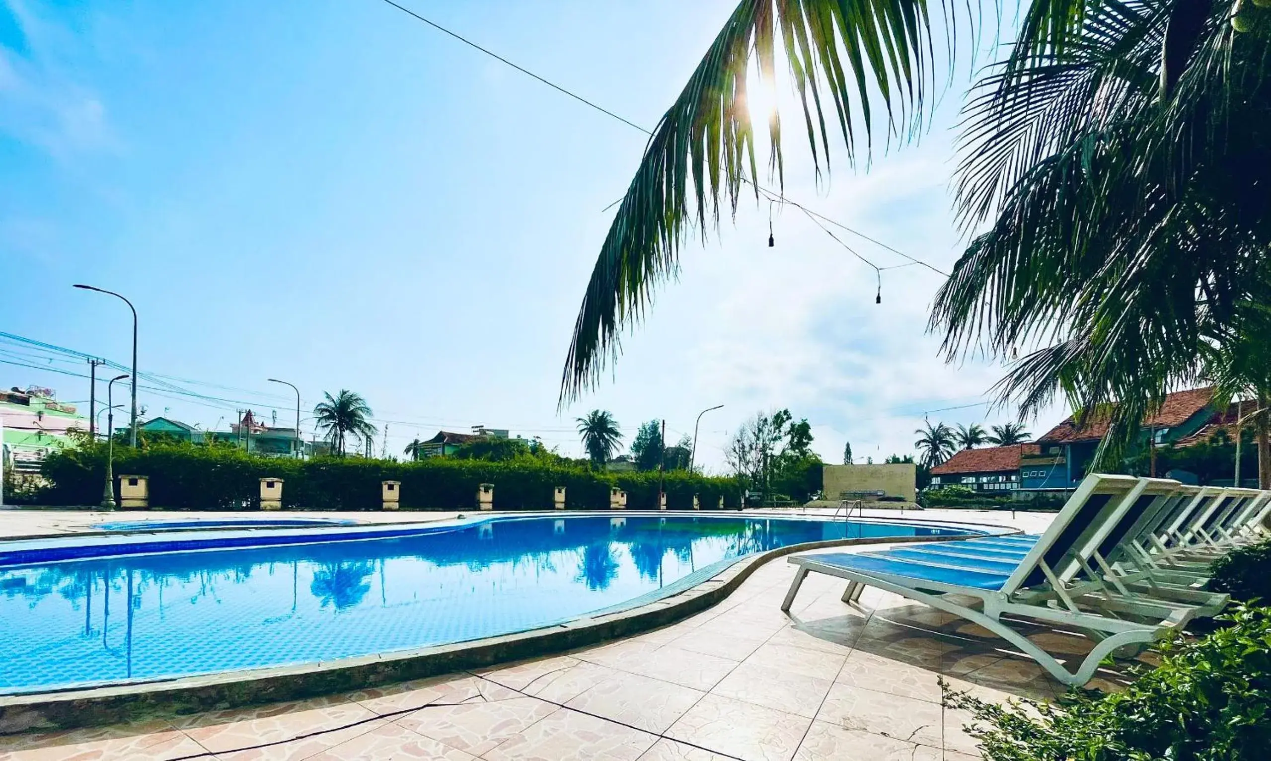 Swimming Pool in Saigon Phu Yen Hotel