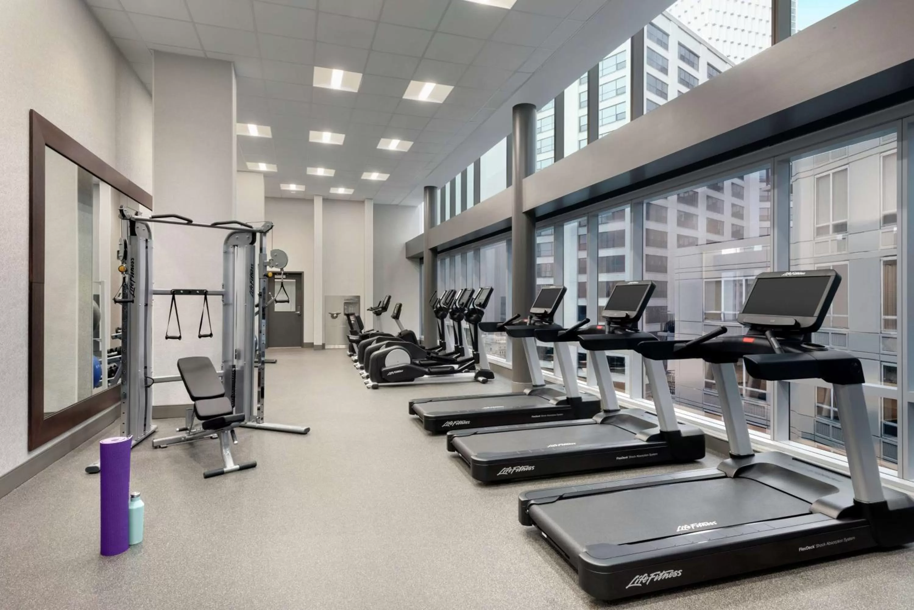 Fitness centre/facilities in Hilton Garden Inn Chicago Downtown South Loop