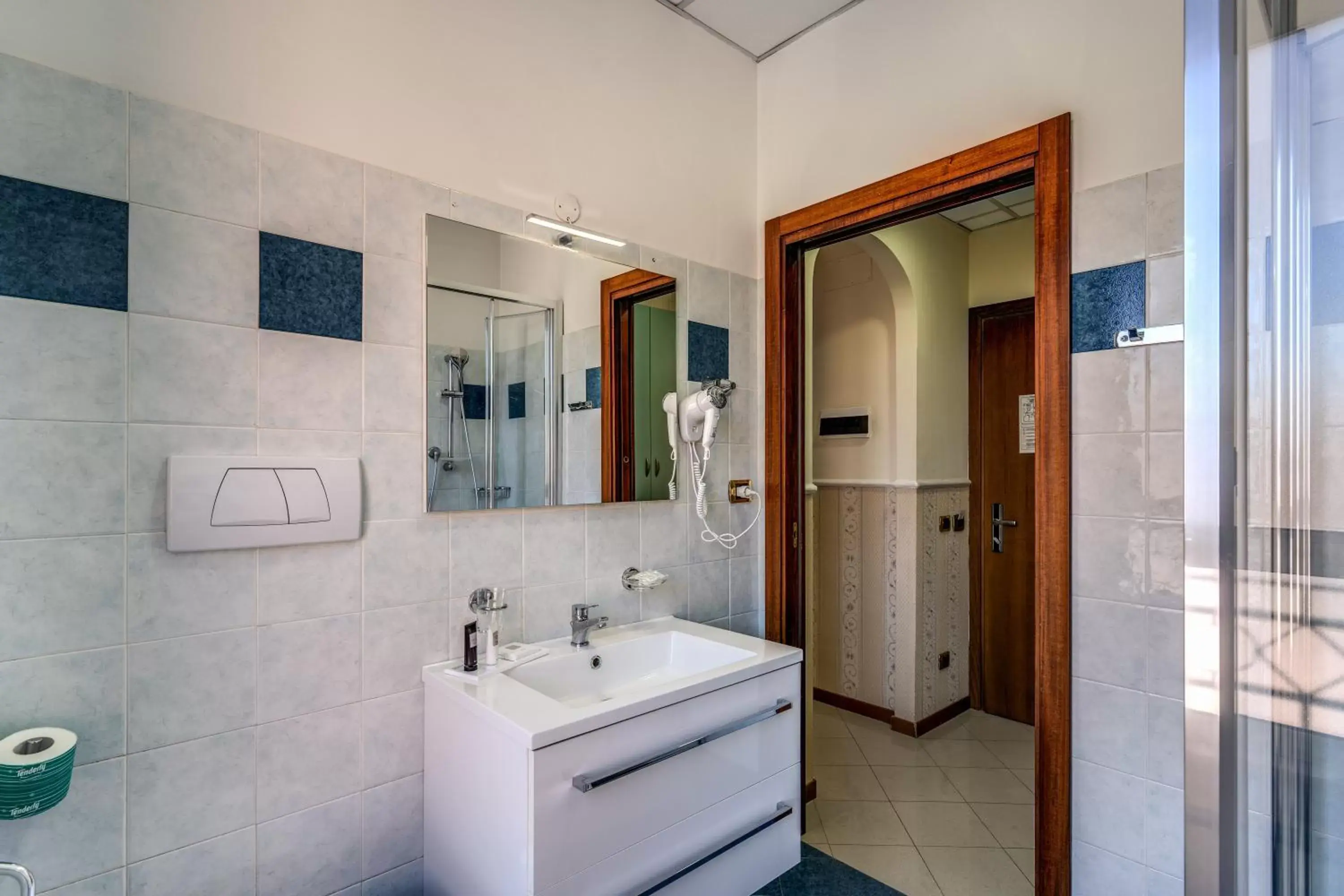 Bathroom in Hotel Ottaviano Augusto