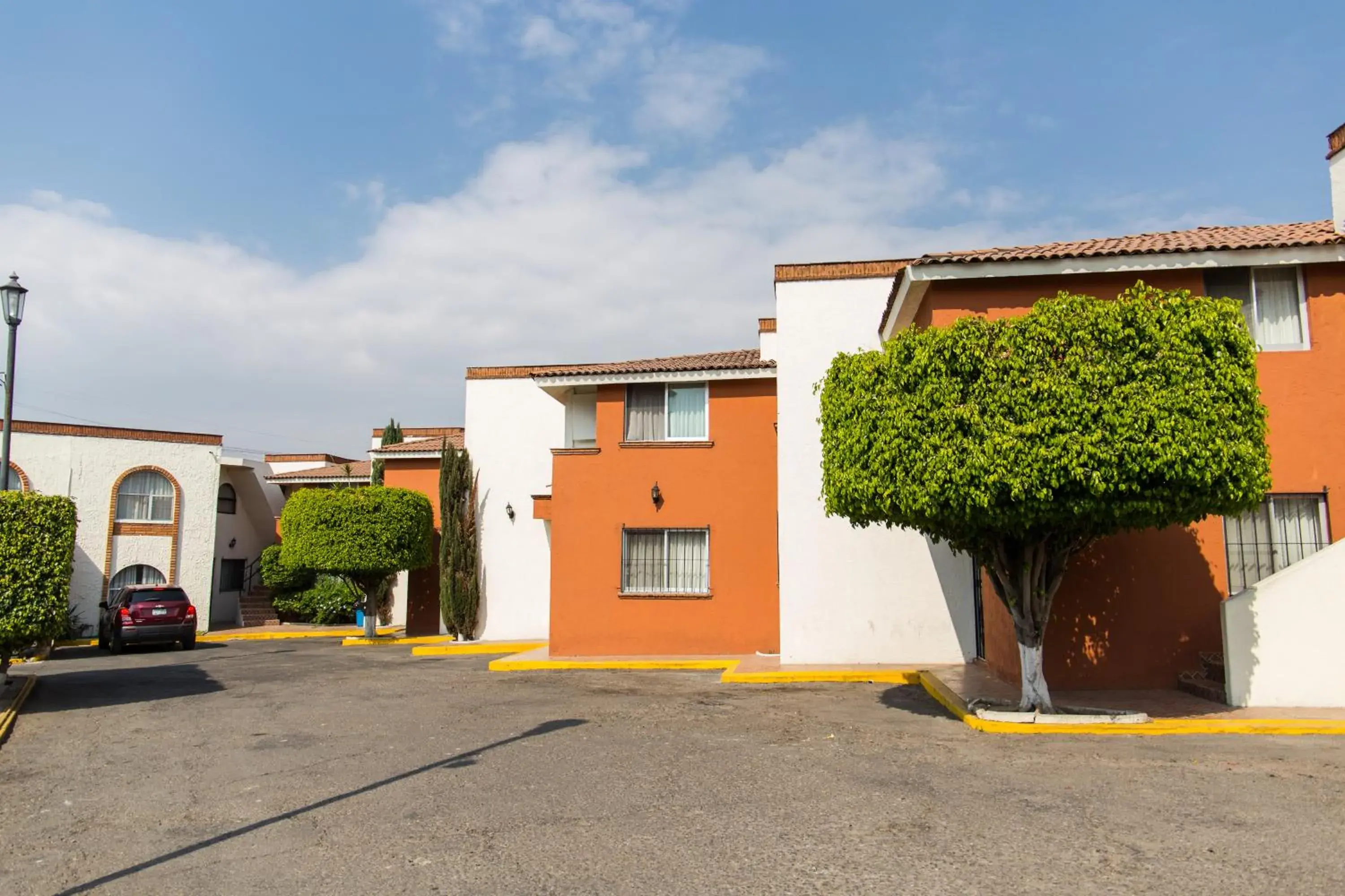 Photo of the whole room, Facade/Entrance in Hotel & Suites Villa del Sol