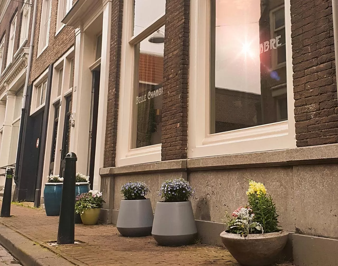 Property building in B&B Belle Chambre - Luxe in Art Deco stijl