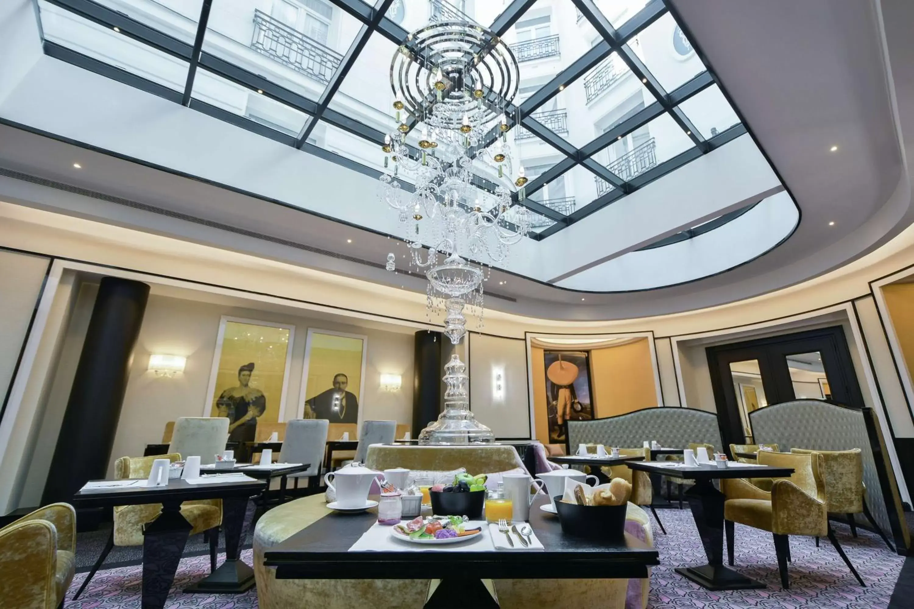 Dining area, Restaurant/Places to Eat in Maison Astor Paris, Curio Collection by Hilton
