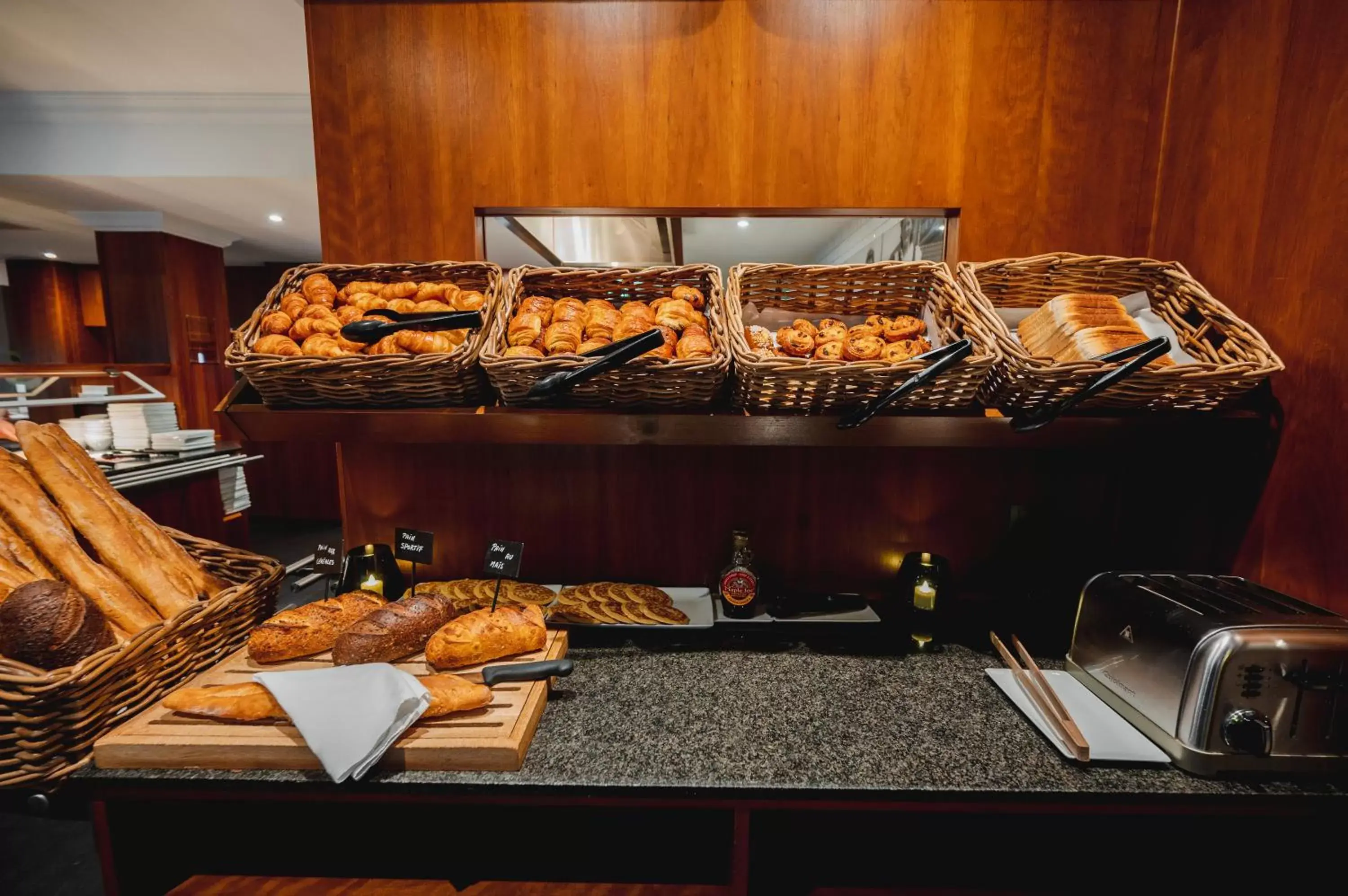 Buffet breakfast, Food in Van der Valk Hotel Saint-Aygulf