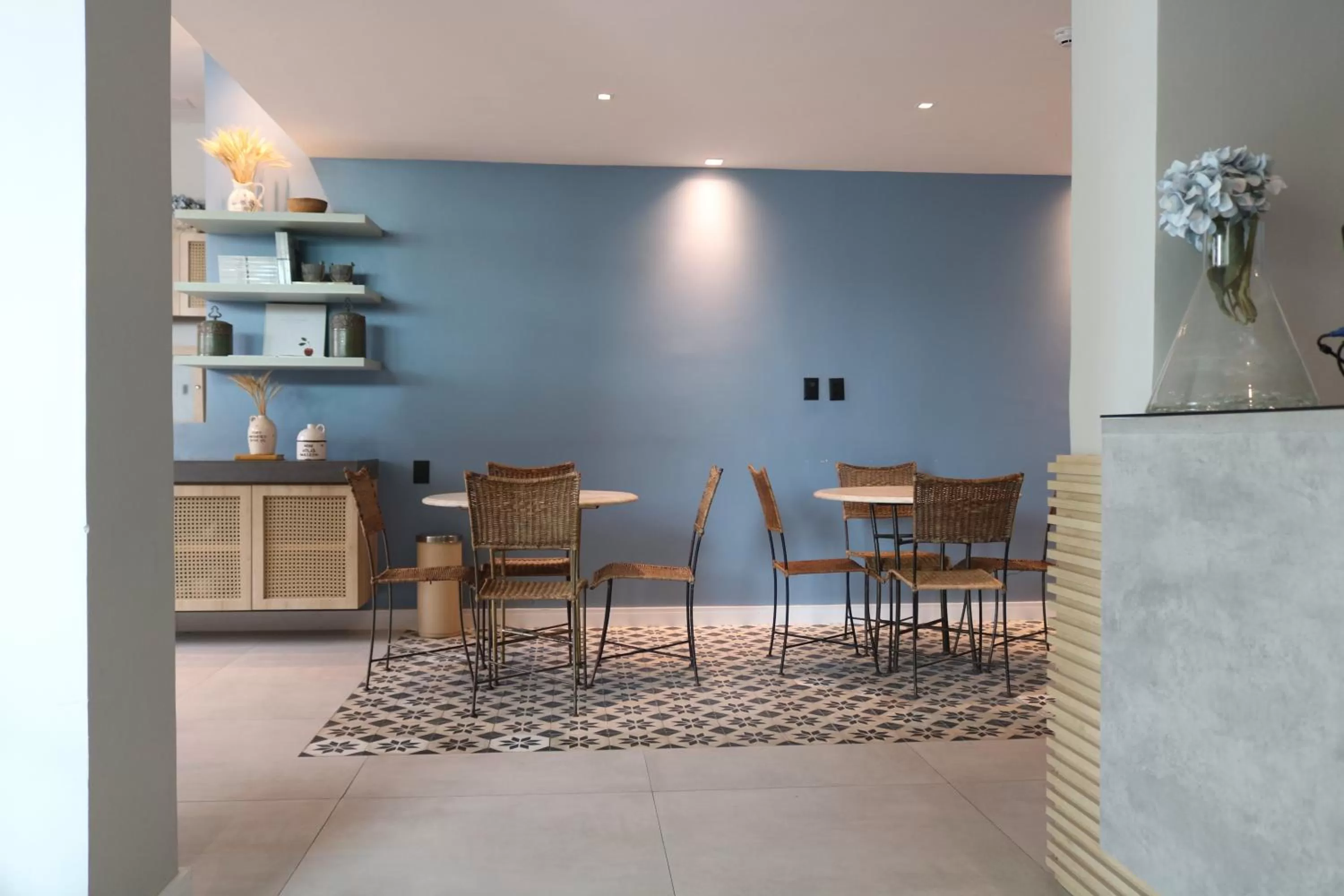 Seating area in Fortpraia Hotel