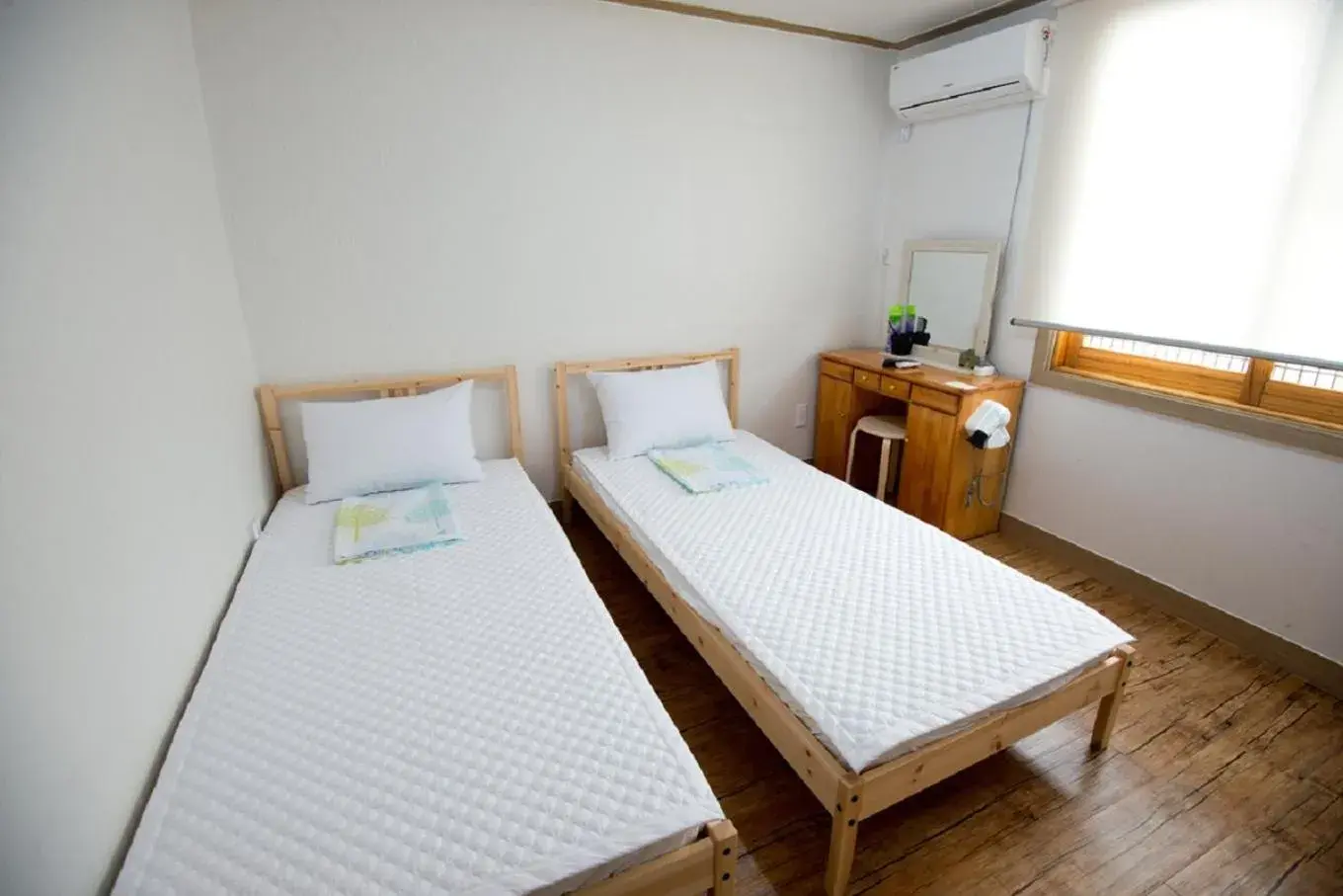 Photo of the whole room, Bed in Masil Guesthouse Jeju