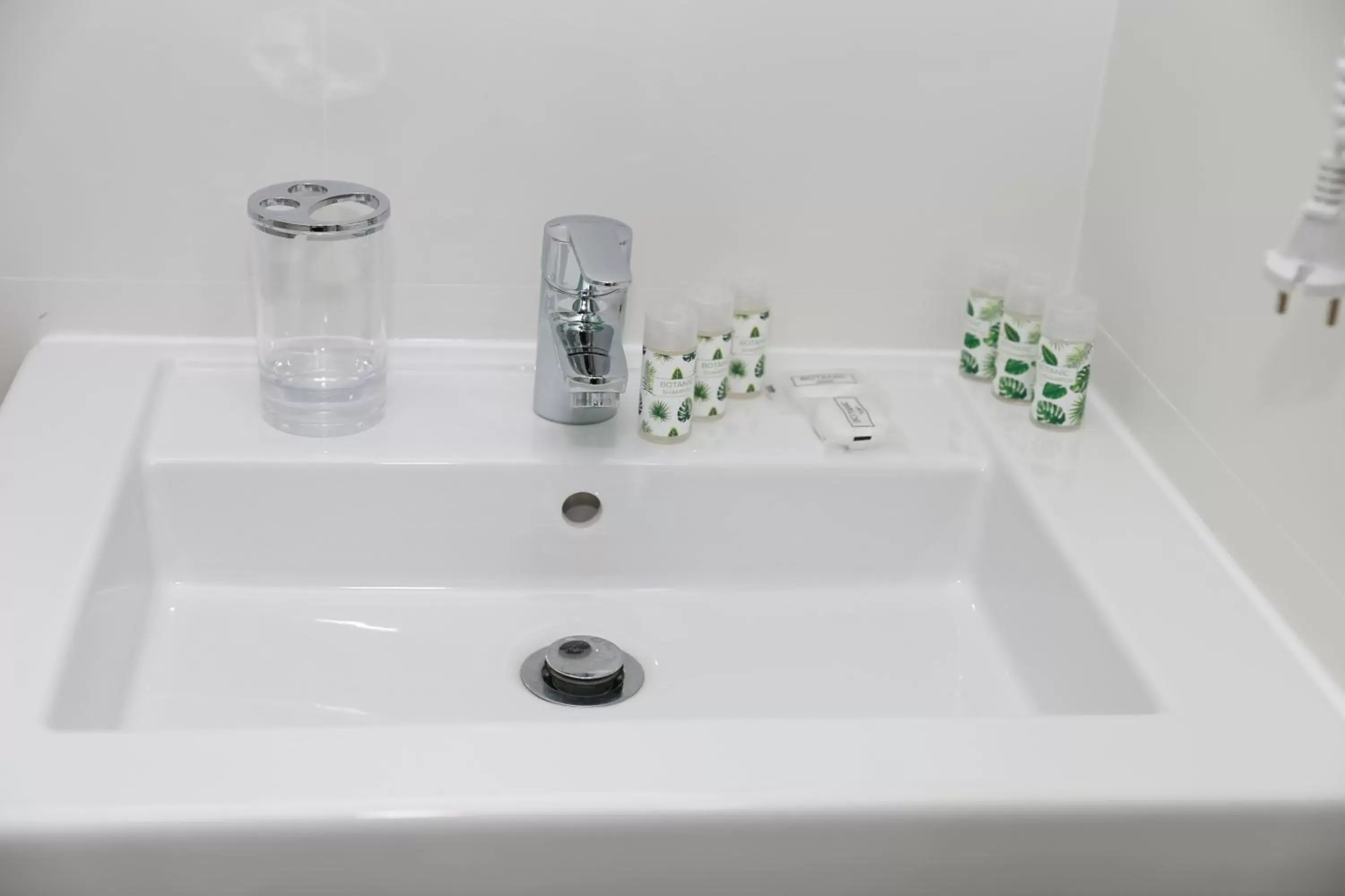 Bathroom in New Point Opera Bathroom in New Point Opera