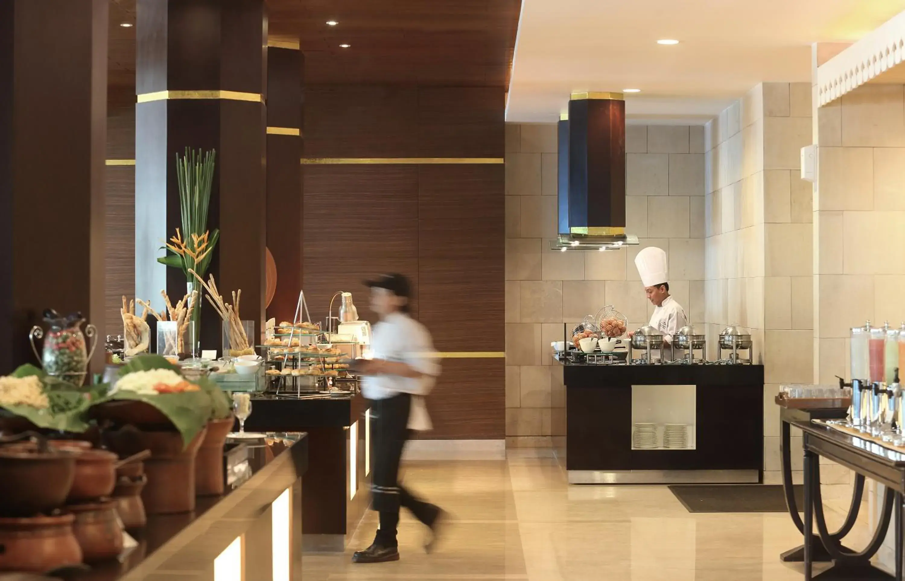 Restaurant/places to eat in Hotel Santika Premiere Jogja