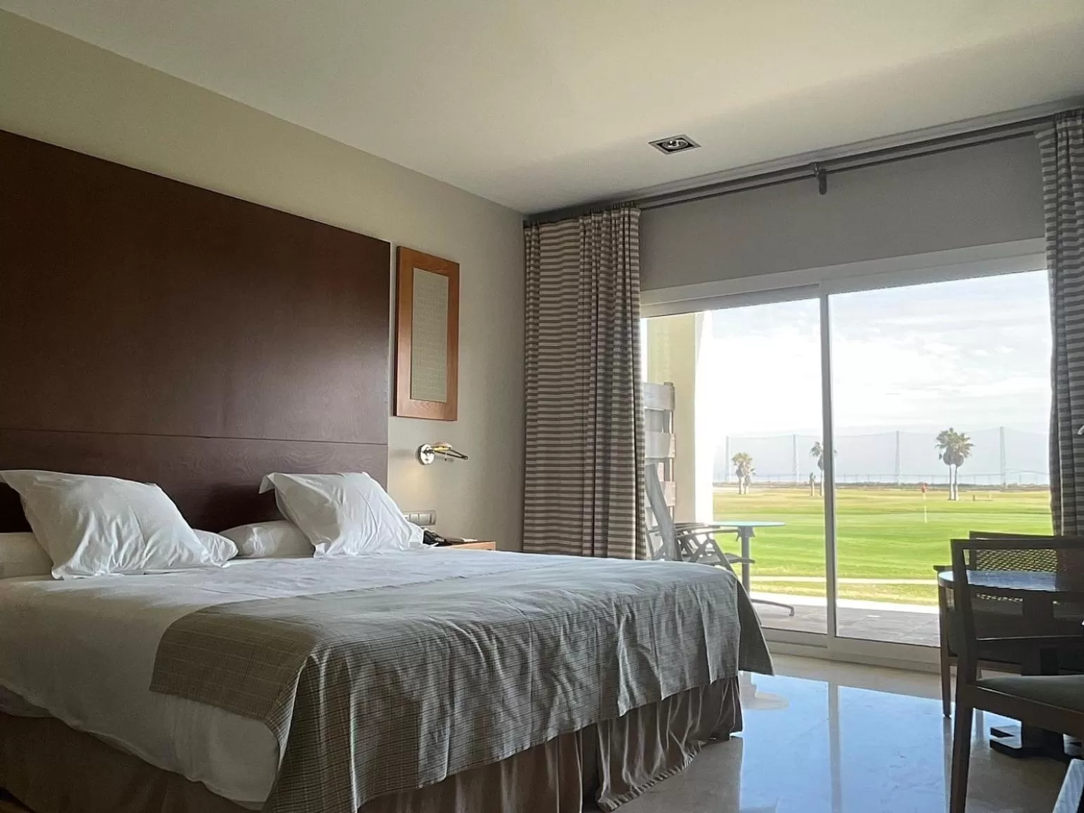 Photo of the whole room, Bed in Parador de Málaga Golf