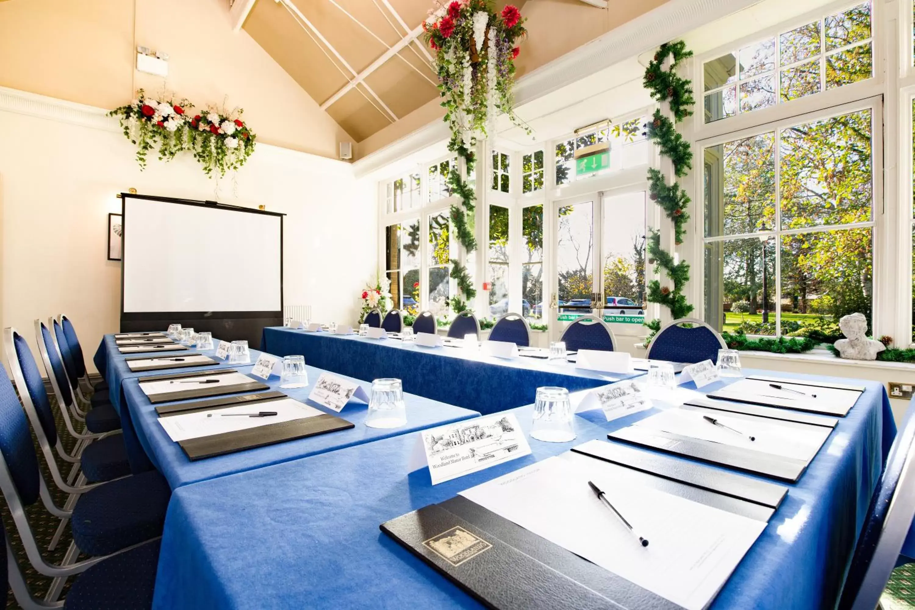 Meeting/conference room in Woodland Manor Hotel