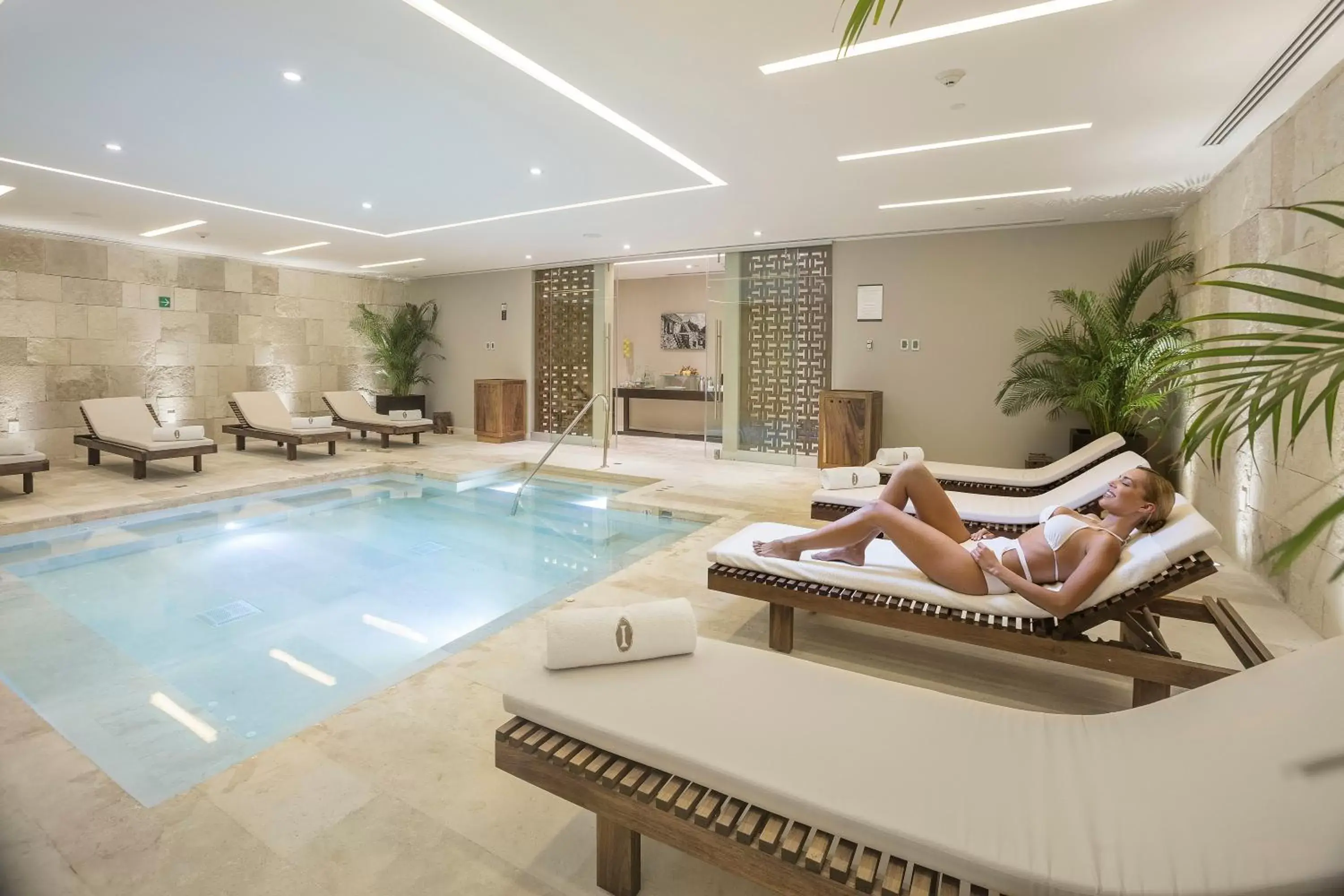 Spa and wellness centre/facilities, Swimming Pool in InterContinental Presidente Cancun Resort