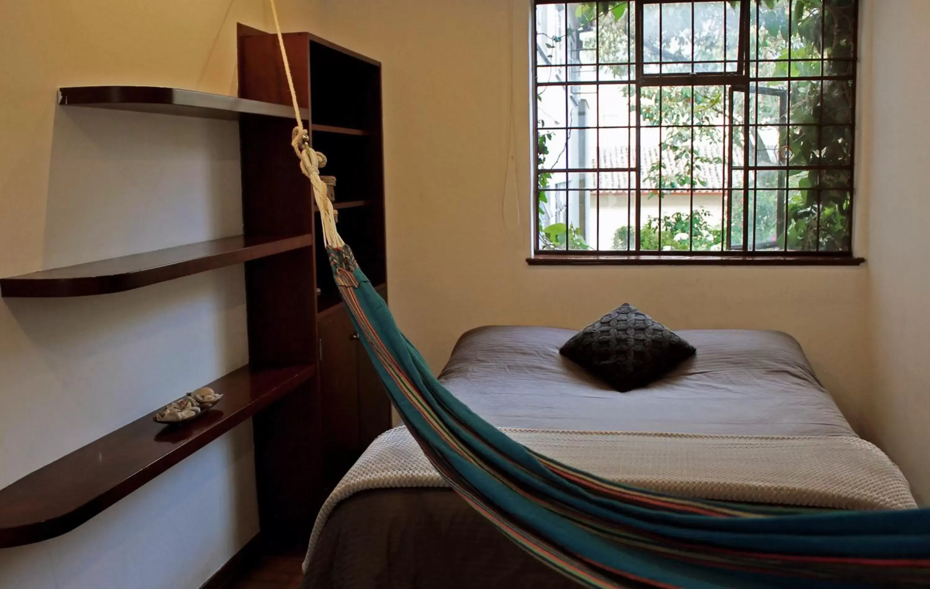 Double Room with Private External Bathroom in Casa Muntú - La Candelaria Double Room with Private External Bathroom in Casa Muntú - La Candelaria