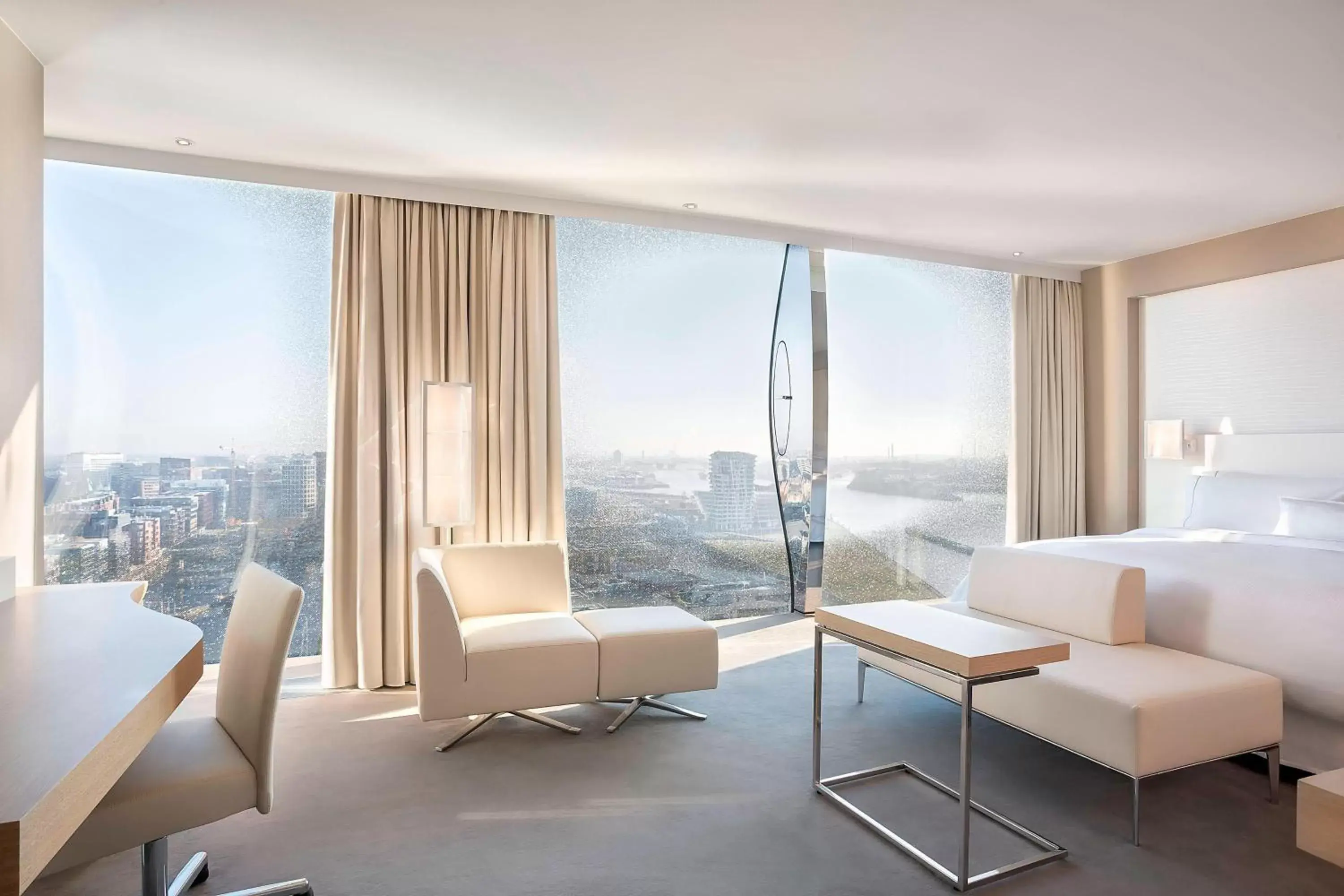 Elbphilharmonie Studio, Studio, 1 King, City/Elbe view in The Westin Hamburg Elbphilharmonie Elbphilharmonie Studio, Studio, 1 King, City/Elbe view in The Westin Hamburg Elbphilharmonie