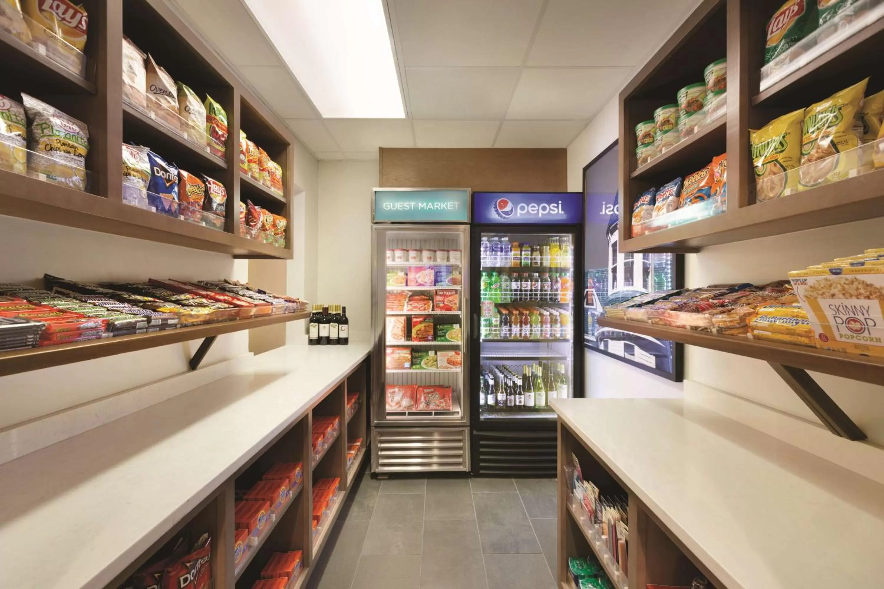 Lobby or reception in Hyatt House Miami Airport