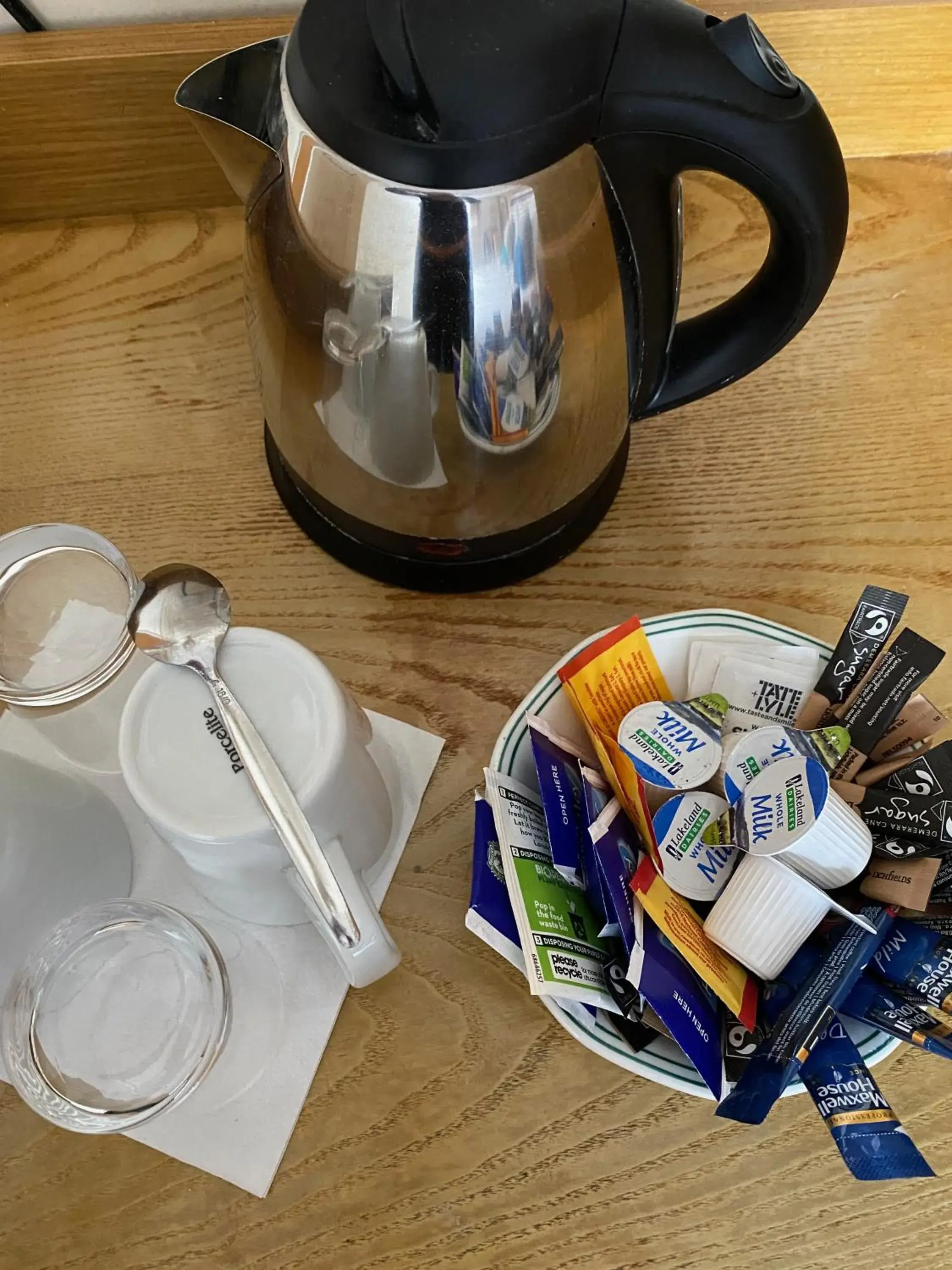 Coffee/tea facilities in Cardiff Sandringham Hotel