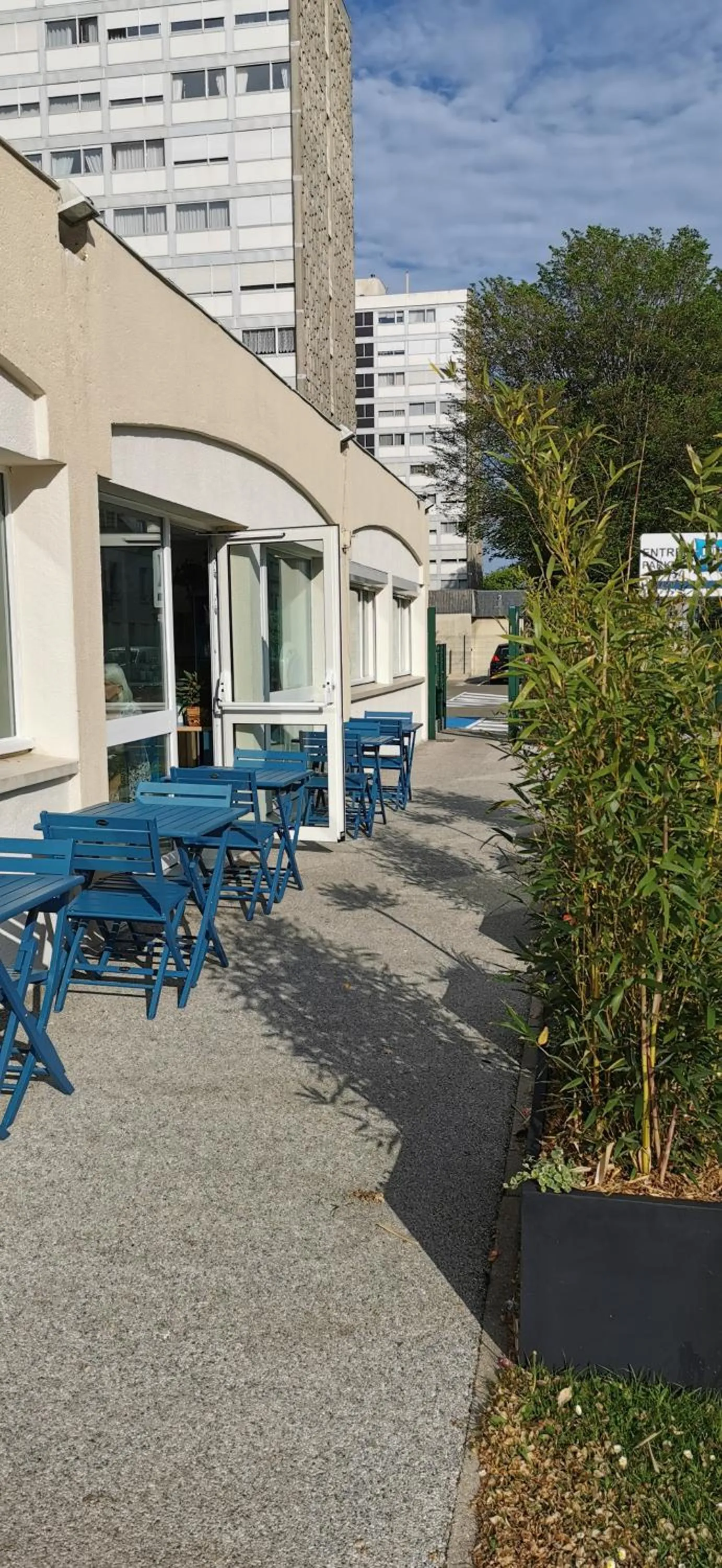 Patio in Ibis Budget Boulogne-Sur-Mer Centre les Ports