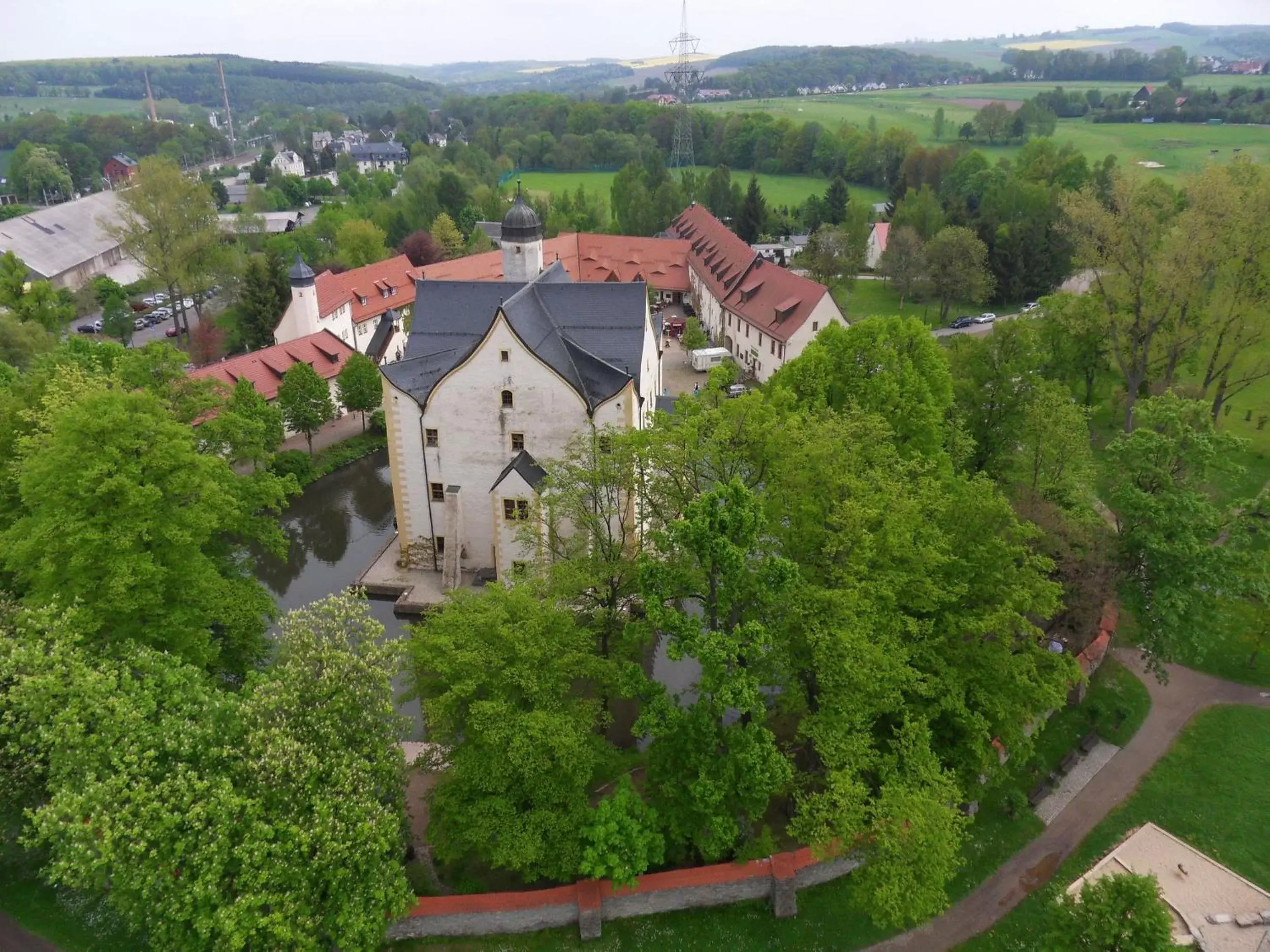 Garden, Bird's-eye View in Schlosshotel Klaffenbach