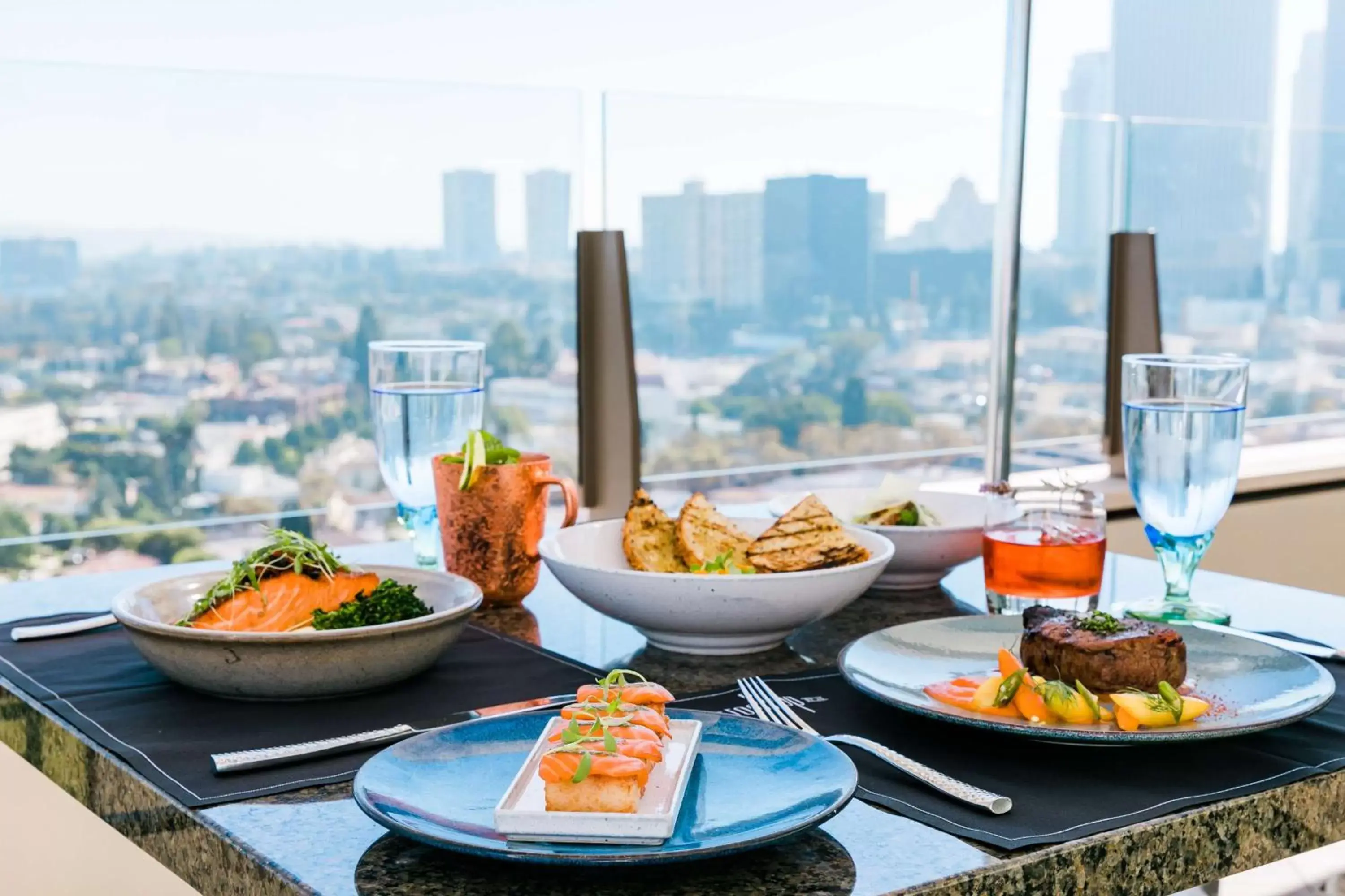 Restaurant/places to eat in Waldorf Astoria Beverly Hills