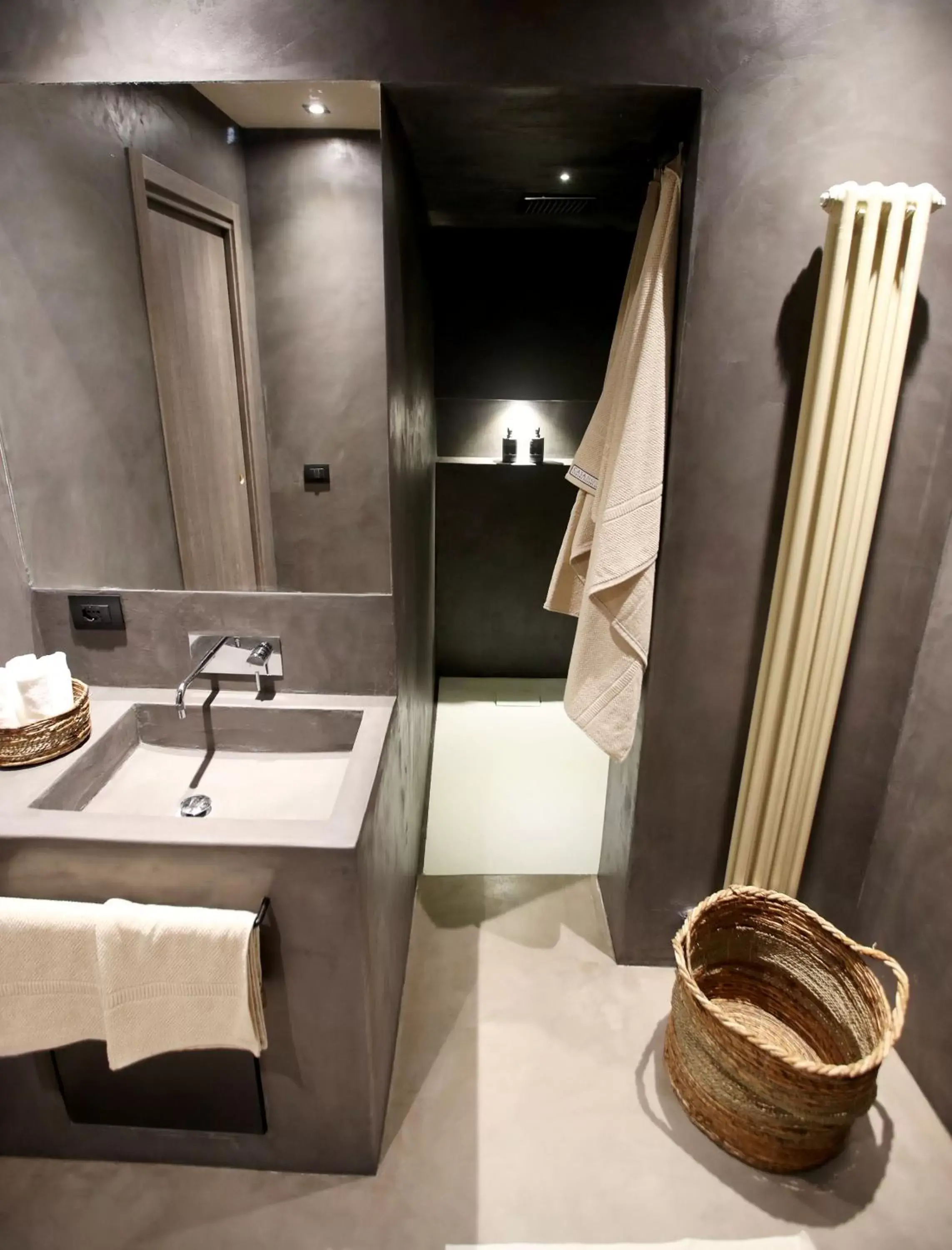 Bathroom in Casa Nostra Luxury Suites