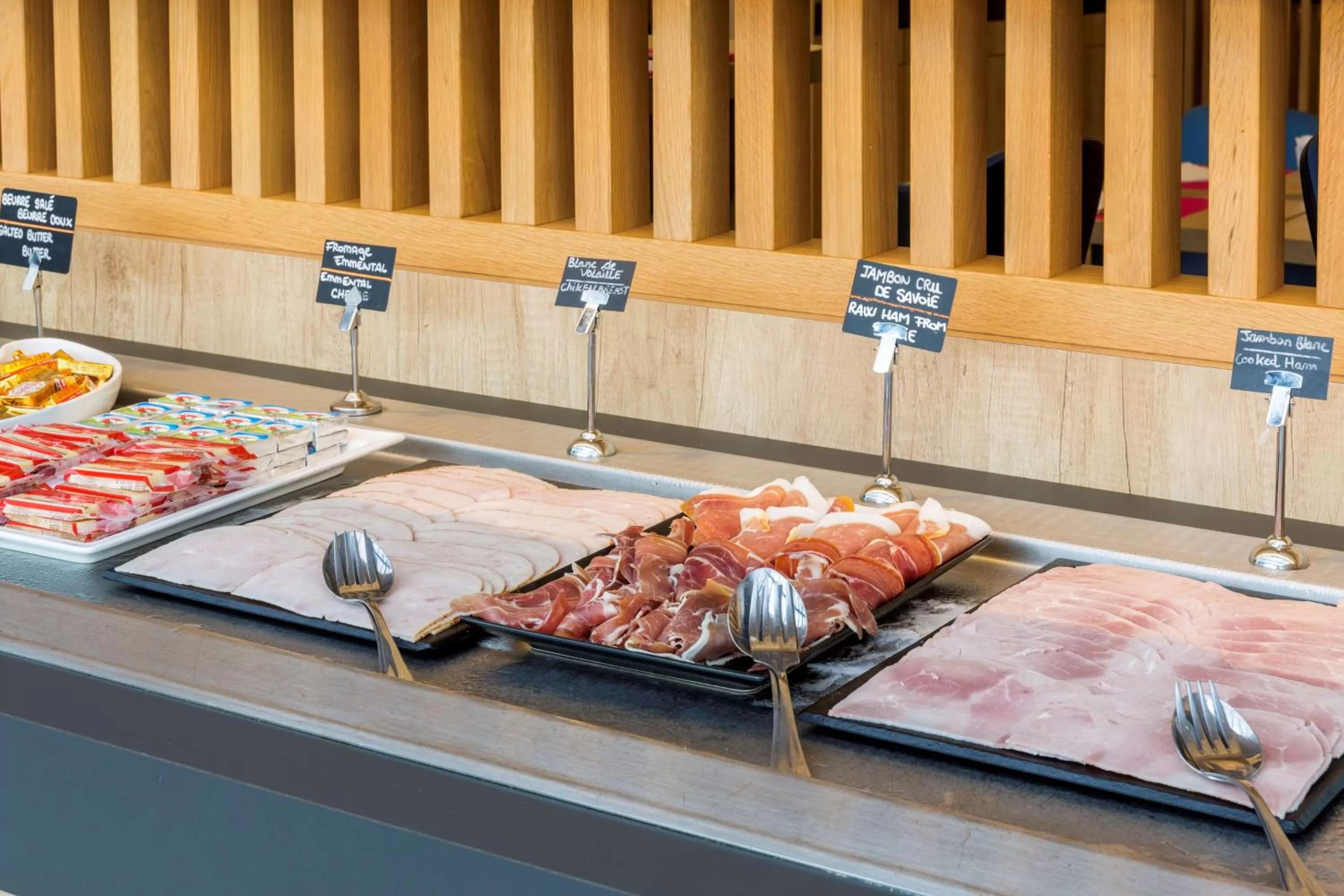 Restaurant/places to eat, Food in Best Western Hôtel International