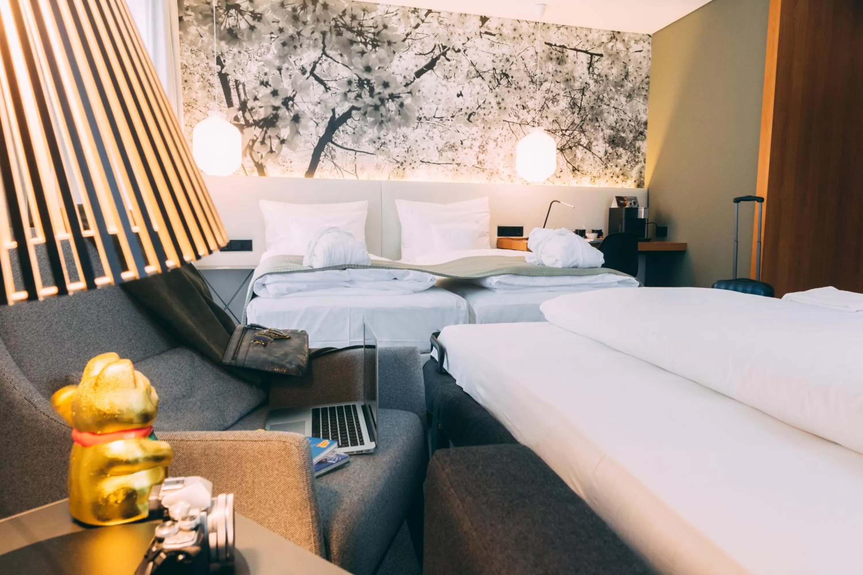 Bed in Me and All Hotel Dusseldorf, by Hyatt