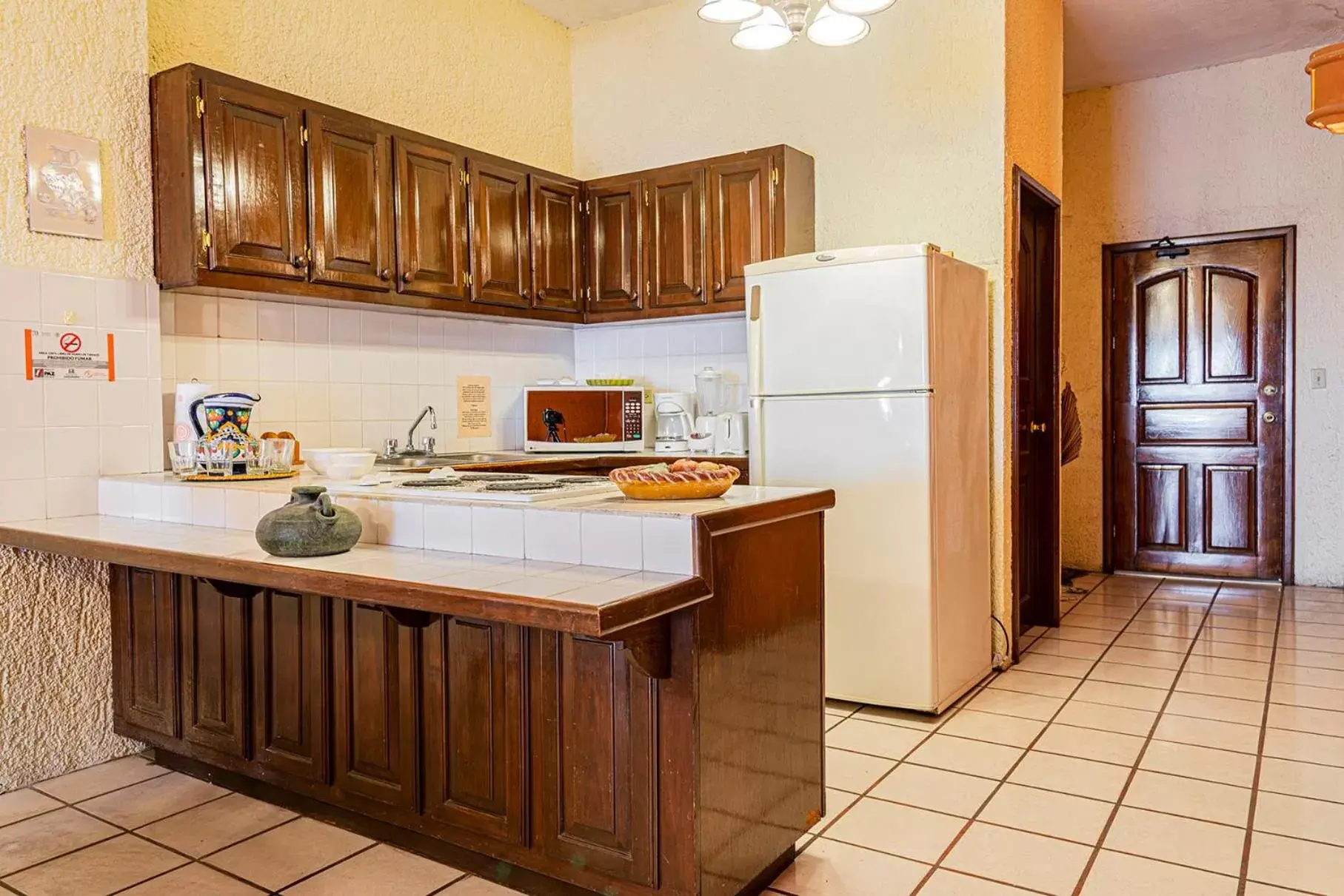 Kitchen or kitchenette, Kitchen/Kitchenette in Las Gaviotas Condo-Hotel La Paz BCS