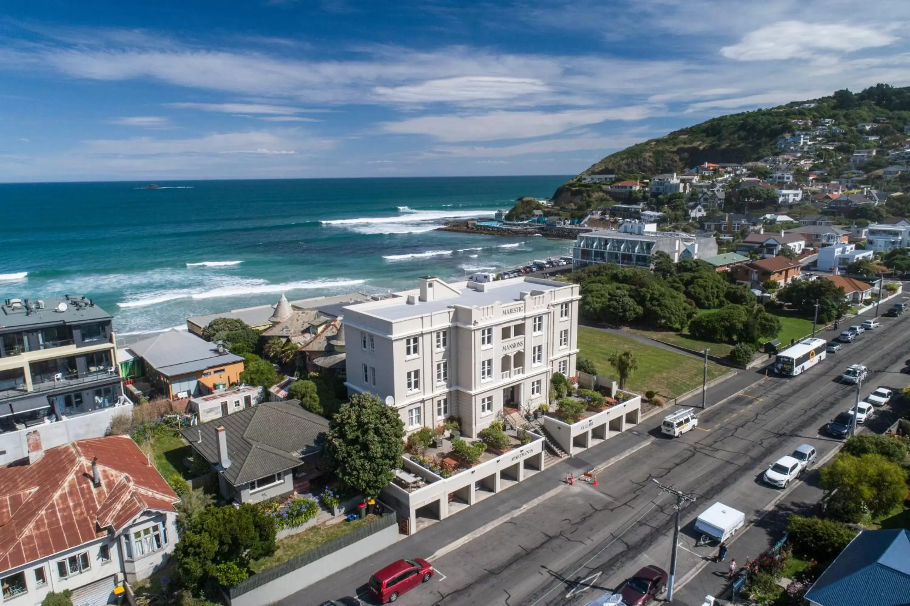 Bird's-eye View in Majestic Mansions – Apartments at St Clair