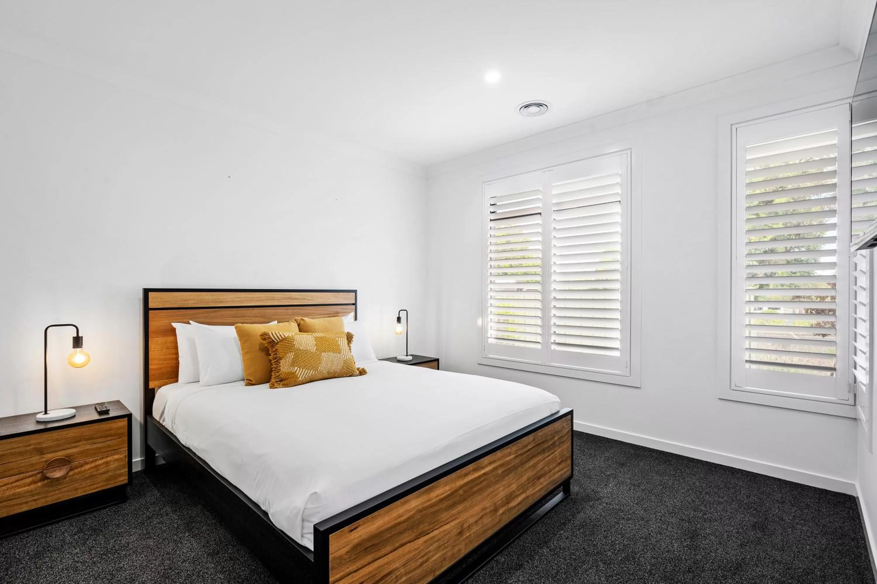 Bed in Julie-Anna, Bendigo
