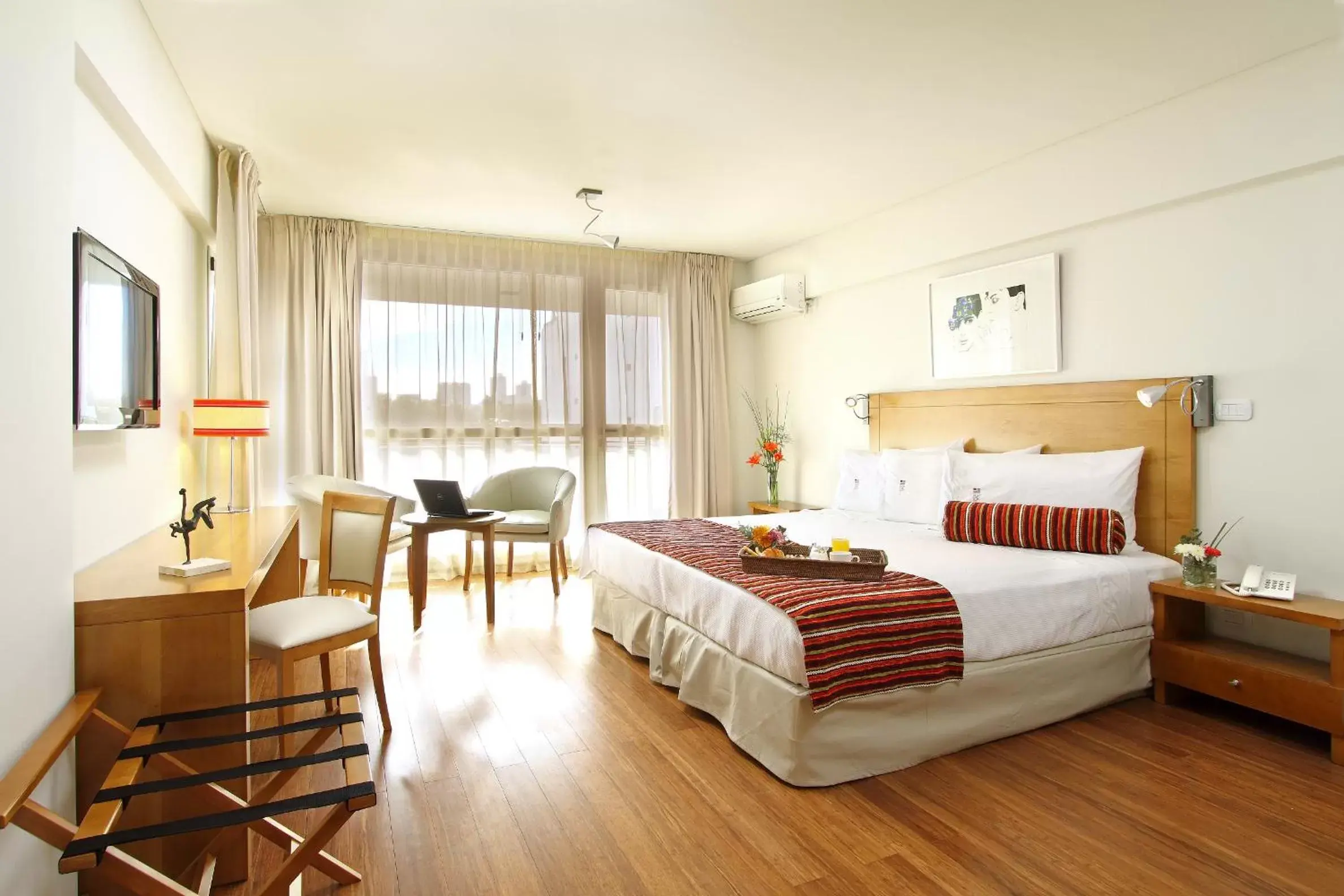 Photo of the whole room, Bed in BA Sohotel Photo of the whole room, Bed in BA Sohotel