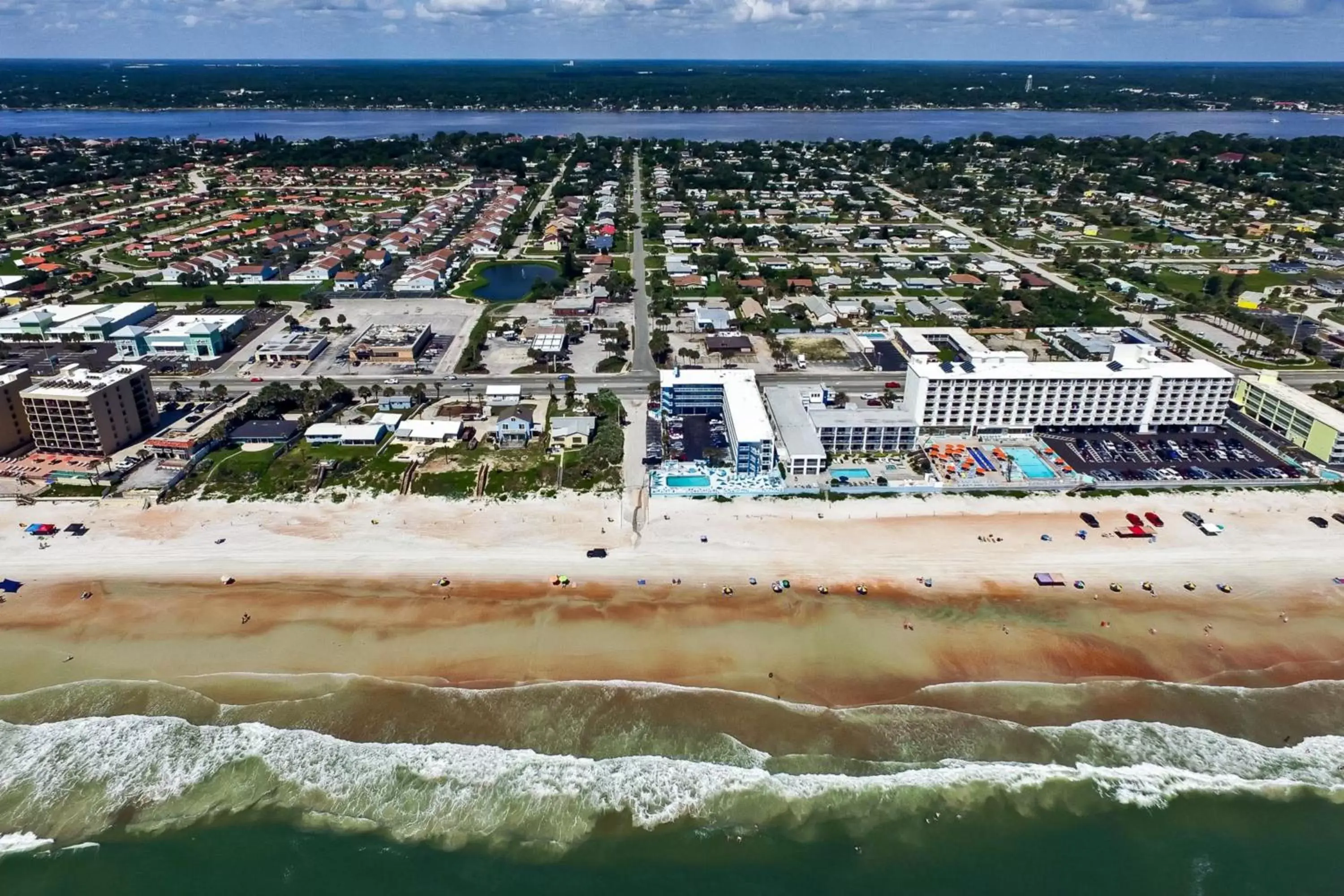 Beach, Bird's-eye View in Chateau Mar Beach Resort