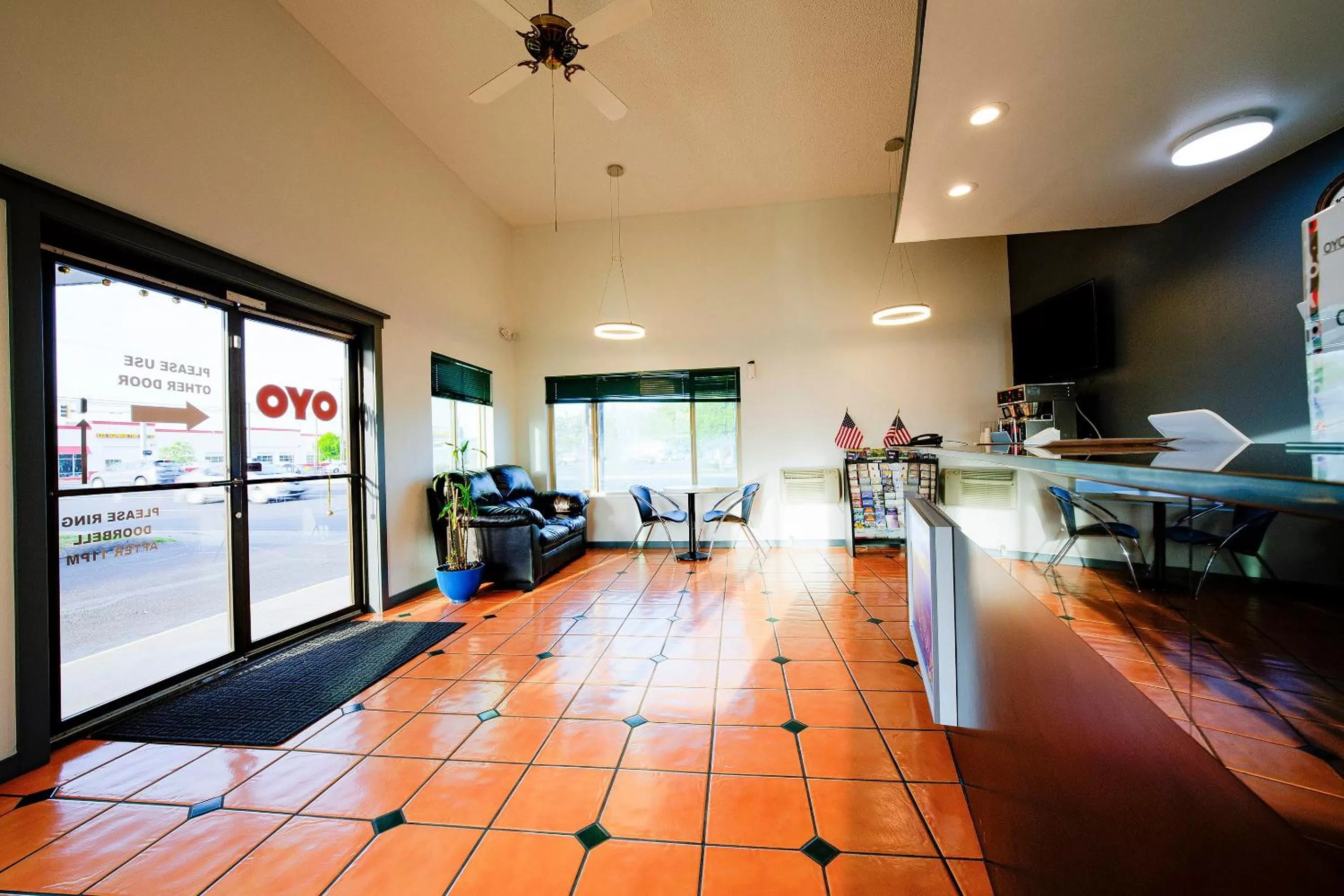Lobby or reception in OYO Hotel Hermiston OR, Downtown