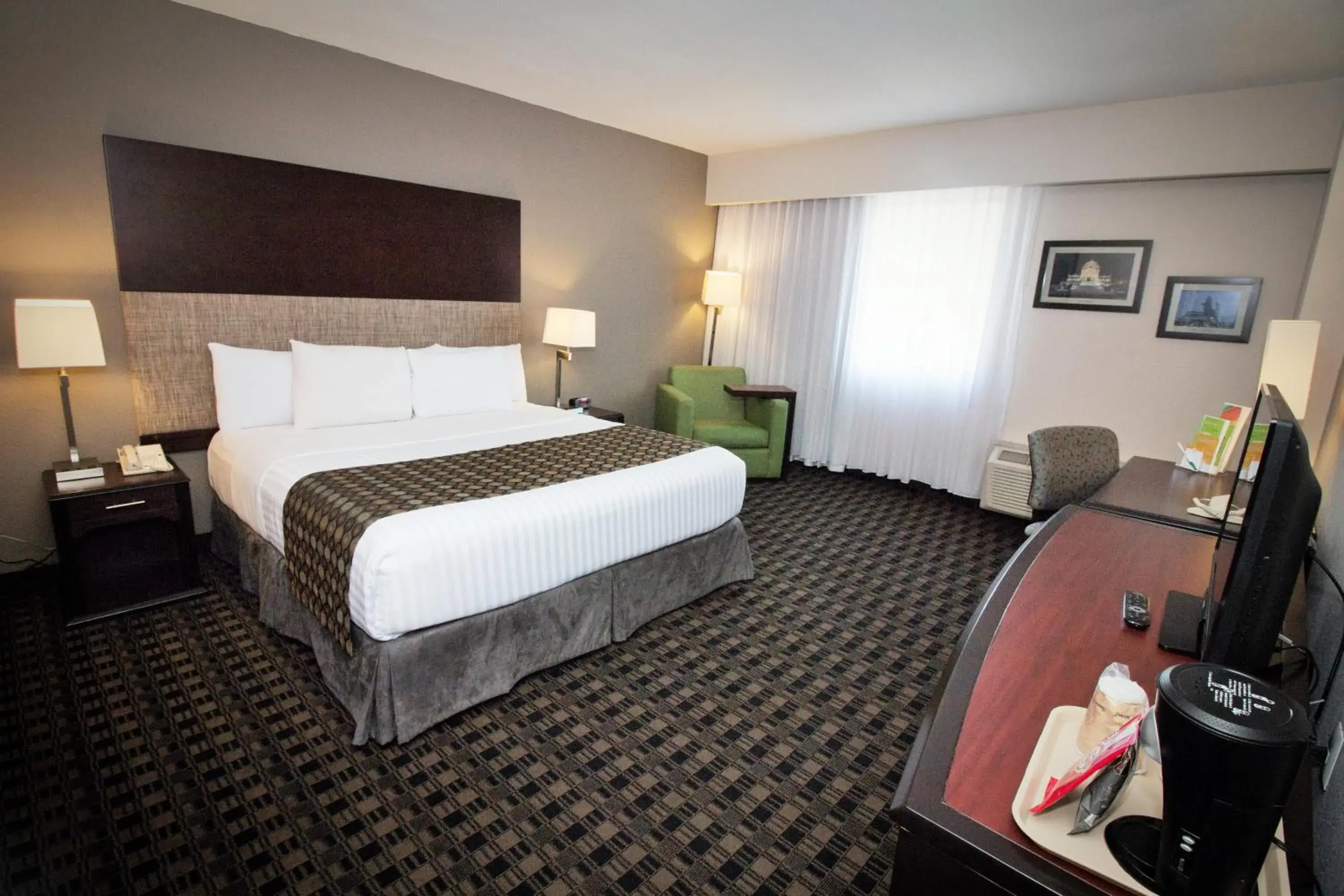 Bed in CHN Hotel Monterrey Norte, Trademark Collection by Wyndham Bed in CHN Hotel Monterrey Norte, Trademark Collection by Wyndham