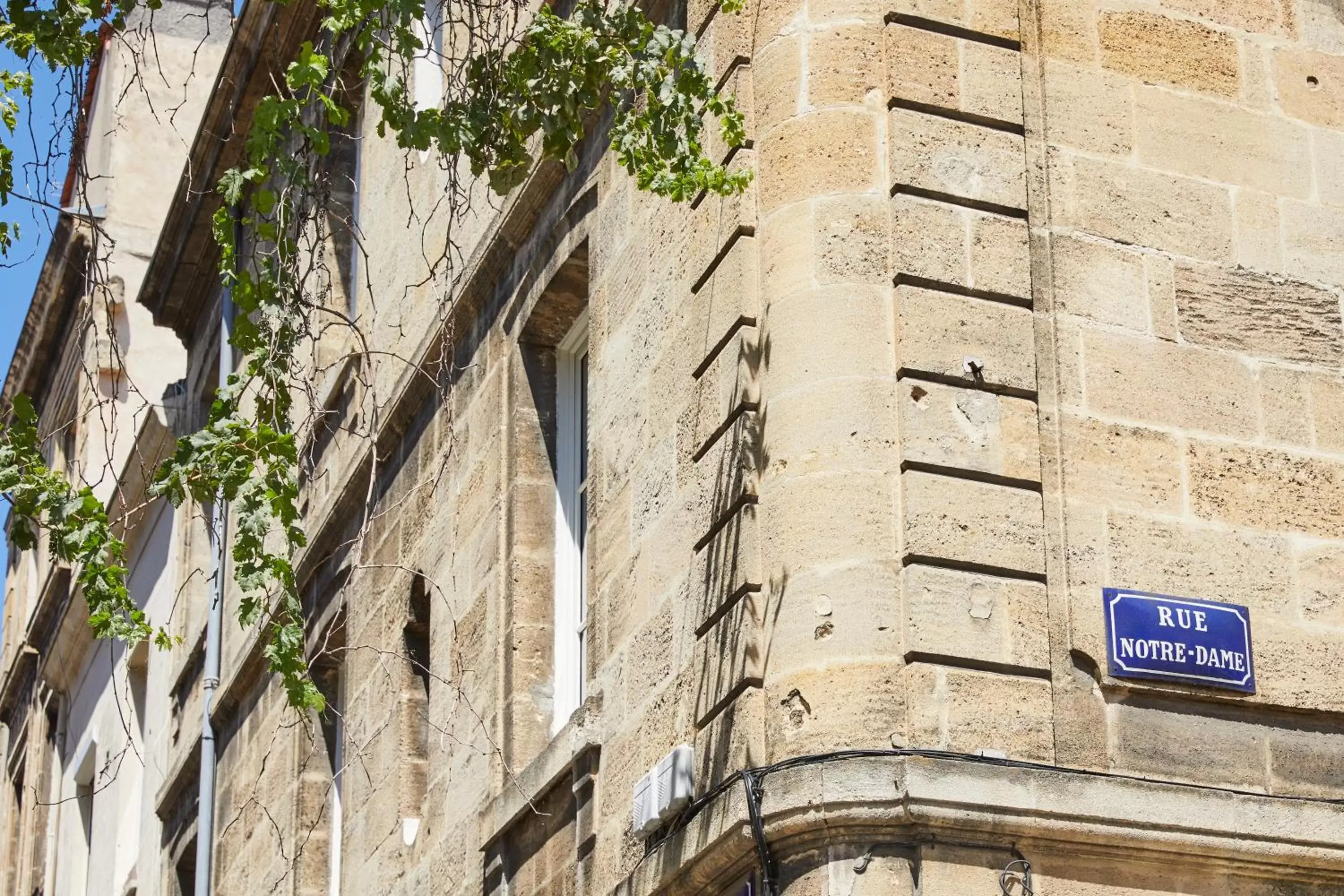 Property Building in Hotel Indigo Bordeaux Centre Chartrons, an IHG Hotel