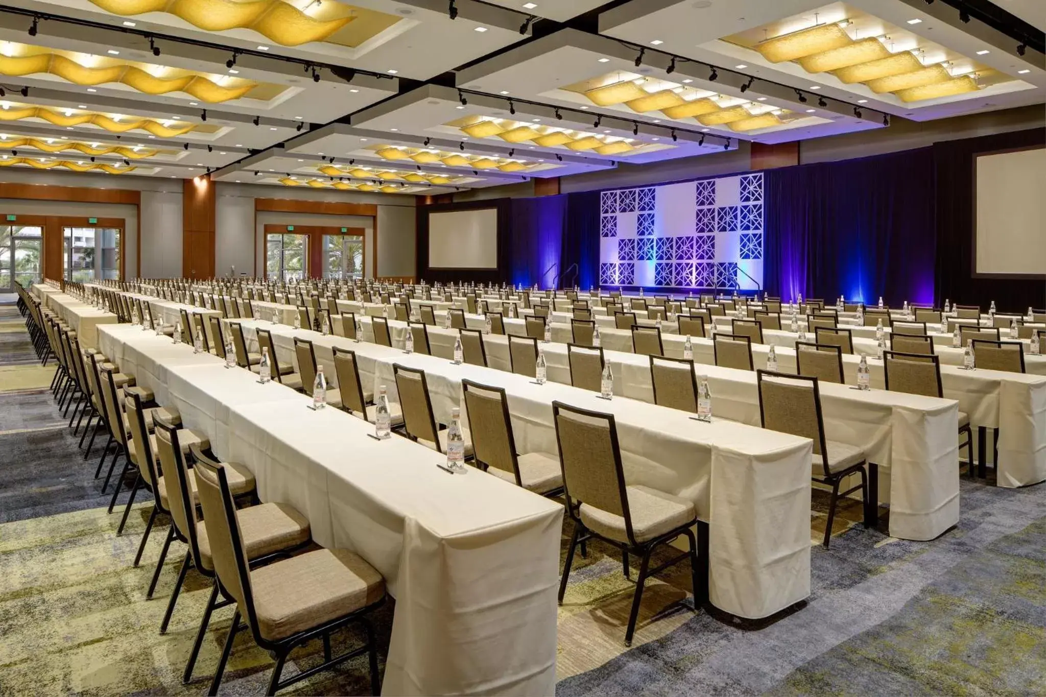 Banquet/Function facilities in Omni San Diego Hotel