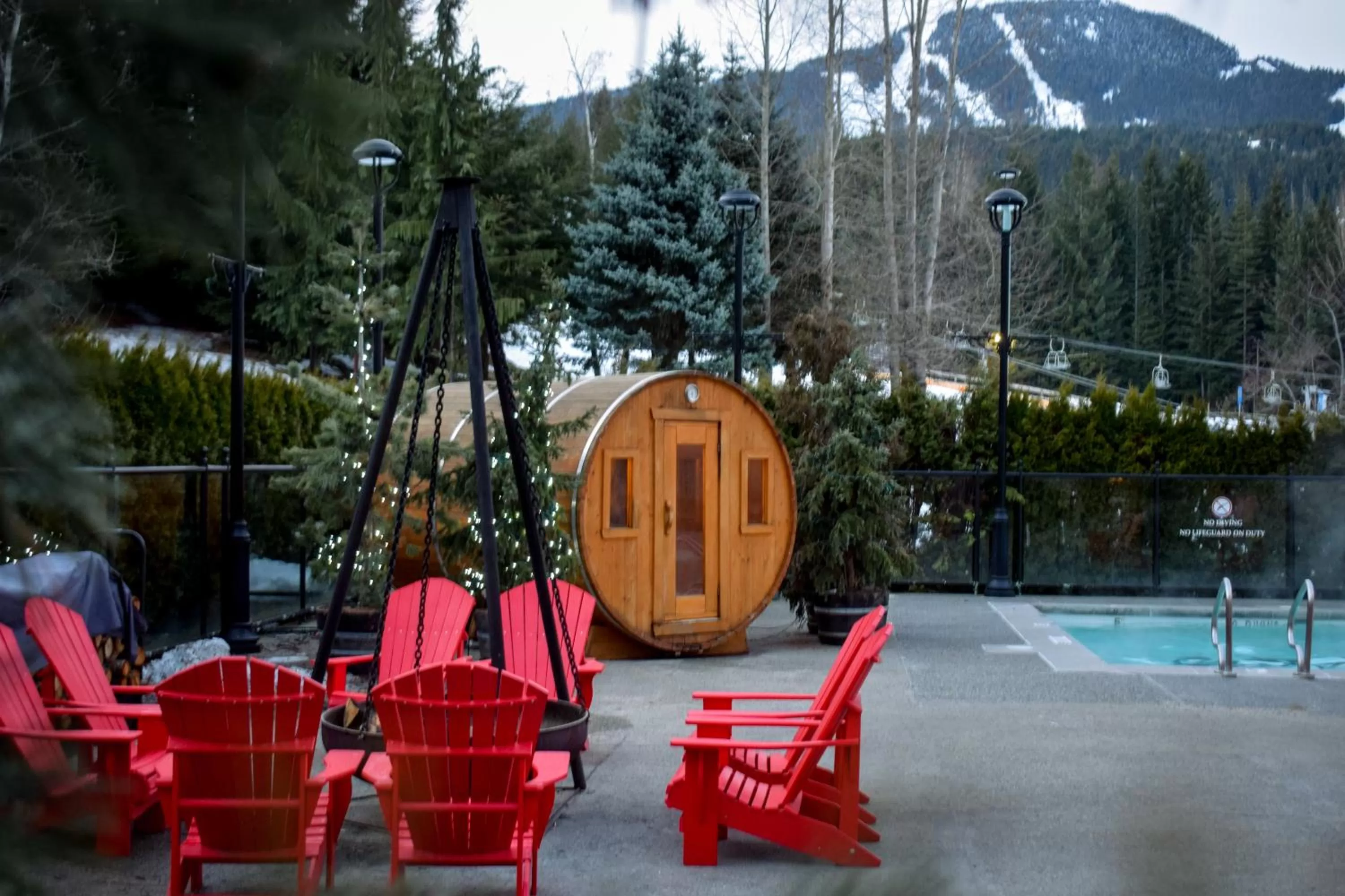 Mountain view in Fairmont Chateau Whistler