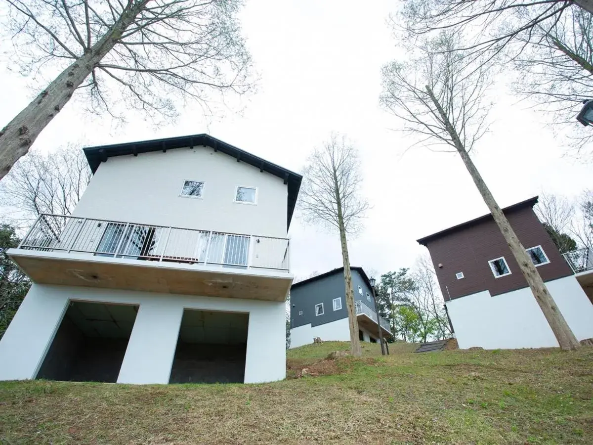 Property Building in Matsue Forest Park