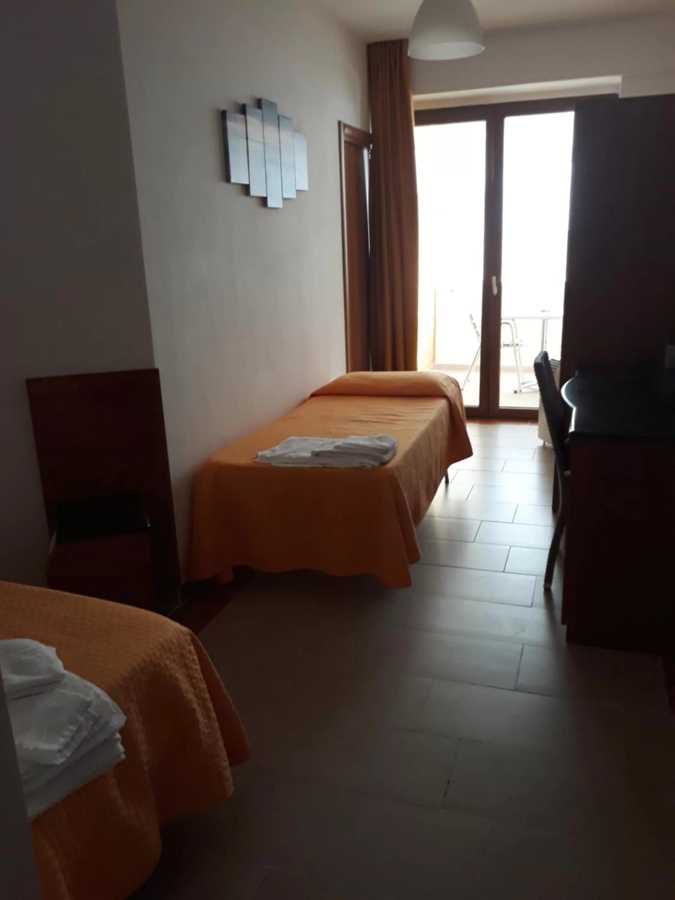 Photo of the whole room, Bed in B&B Palazzo Manfredi Vieste, Fronte mare con Parcheggio