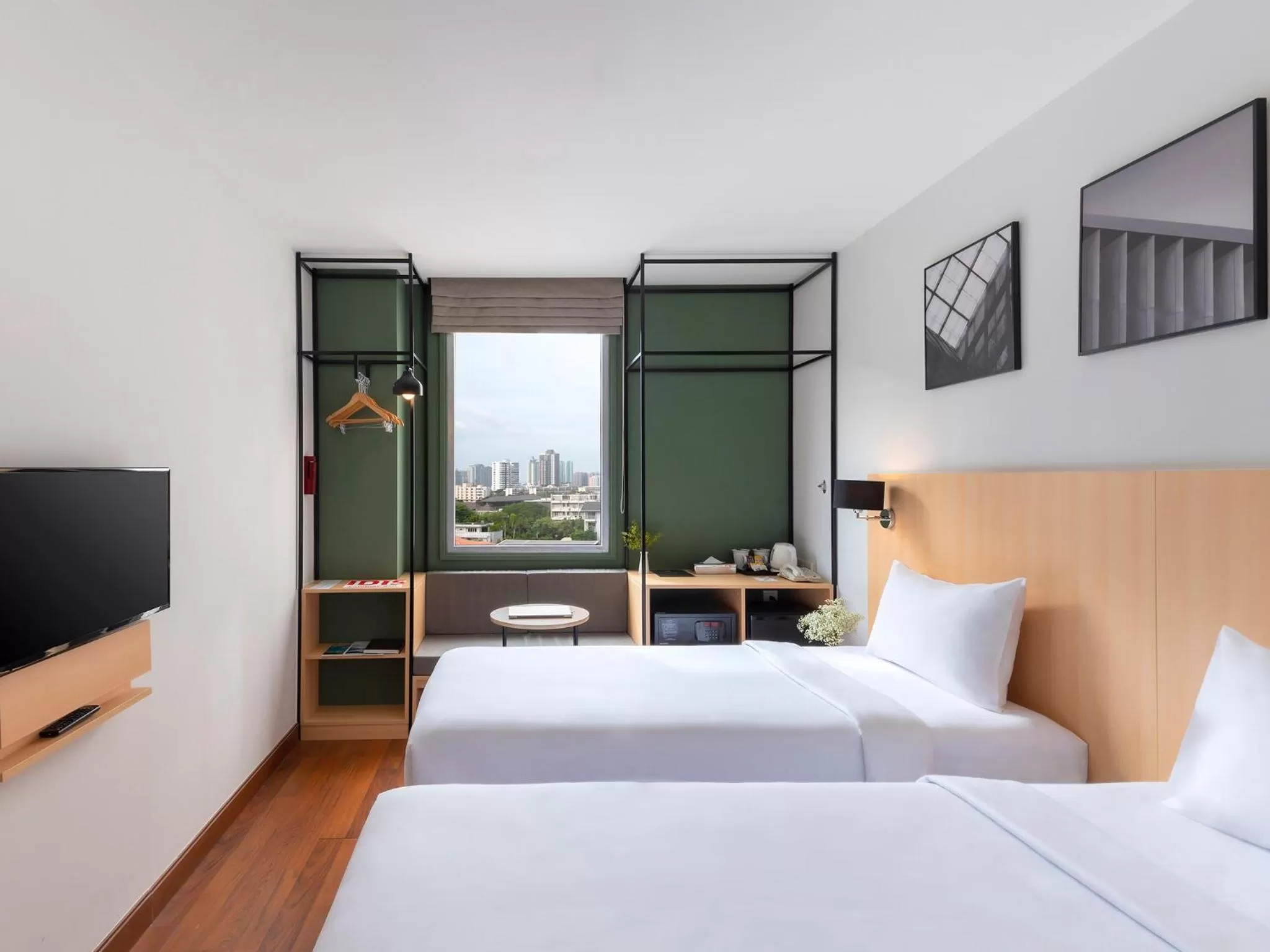 Bedroom, Bed in ibis Bangkok Sathorn