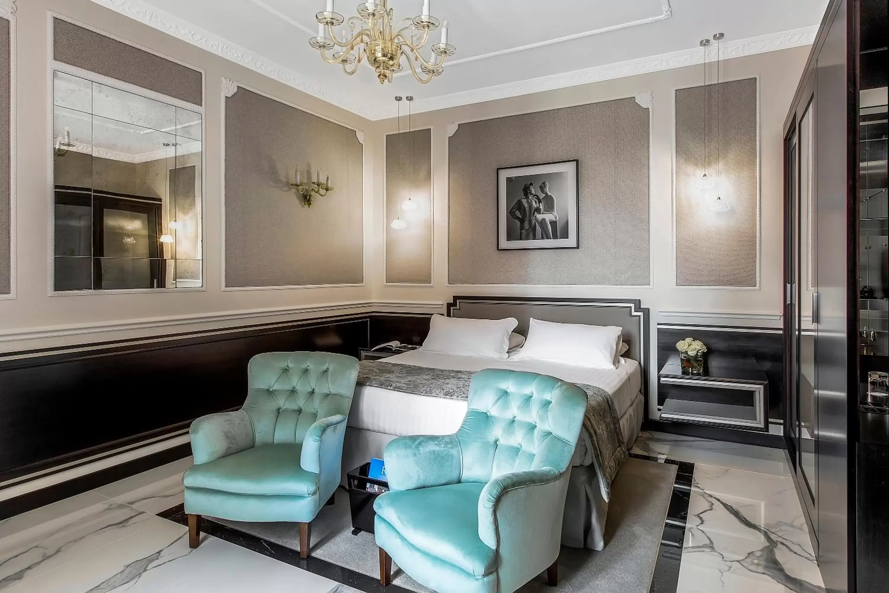 Bedroom in Baglioni Hotel Regina - The Leading Hotels of the World