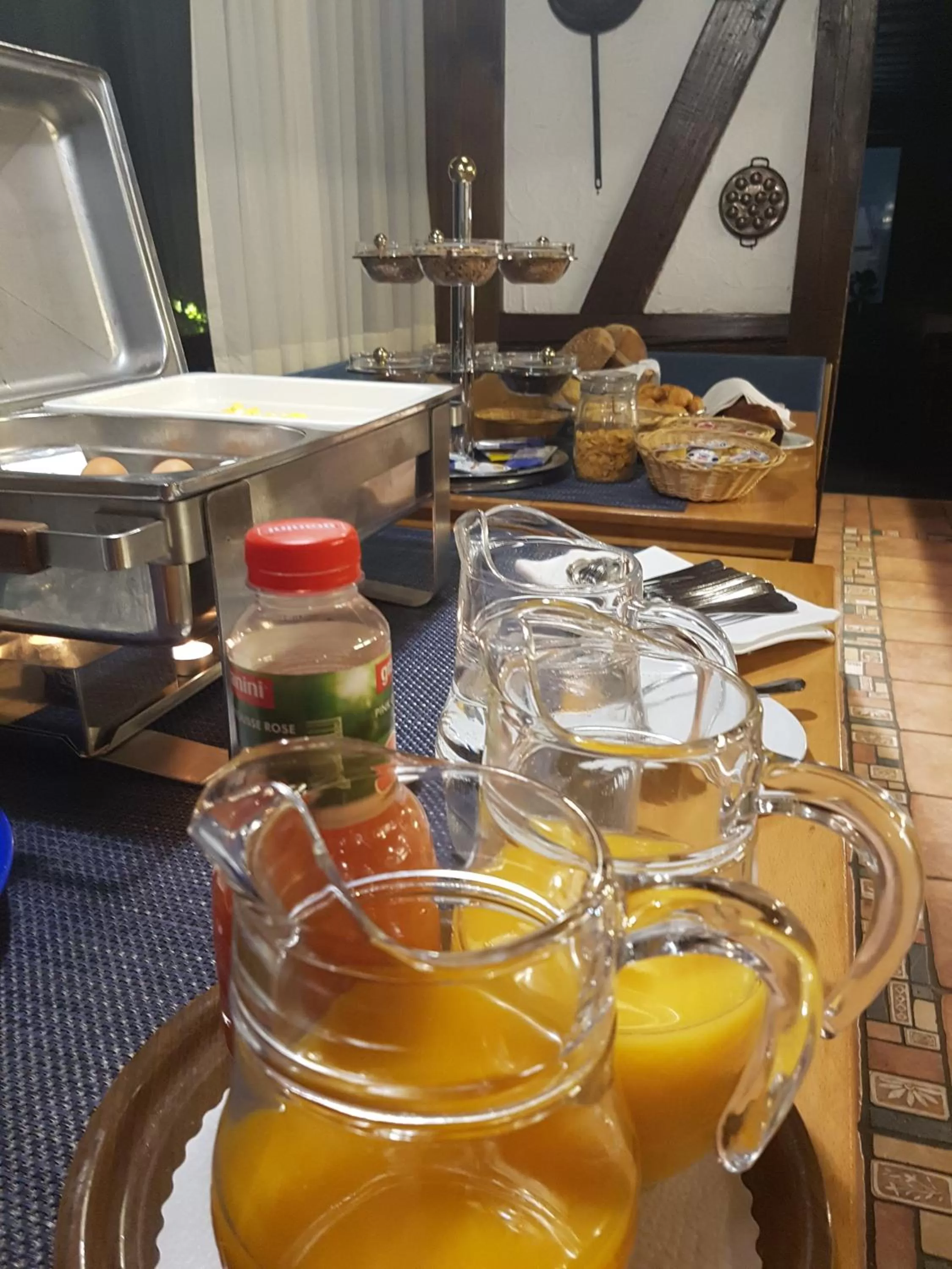 Buffet breakfast in Hotel Eremitage