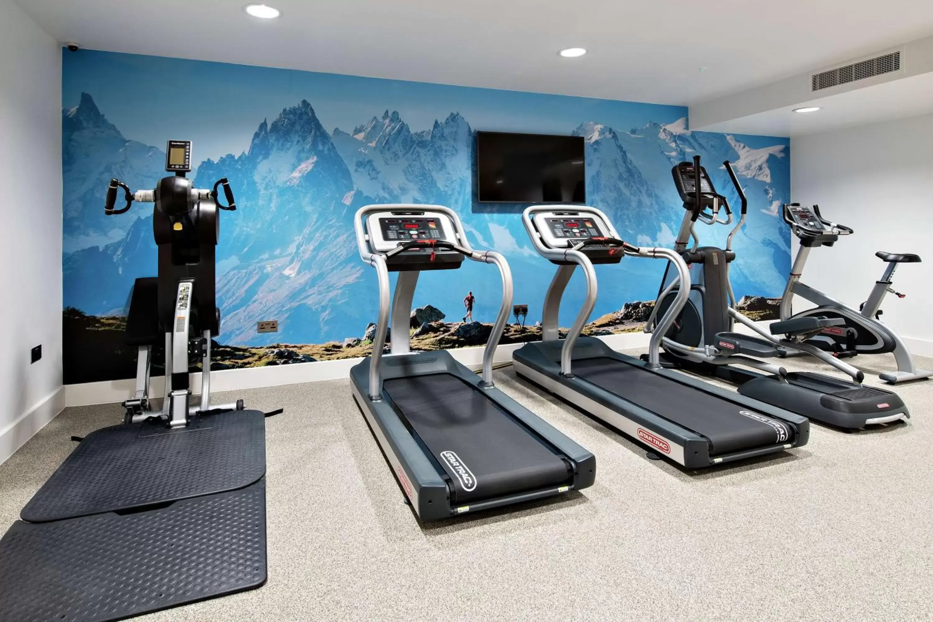 Fitness centre/facilities, Fitness Center/Facilities in Hilton Garden Inn Abingdon Oxford
