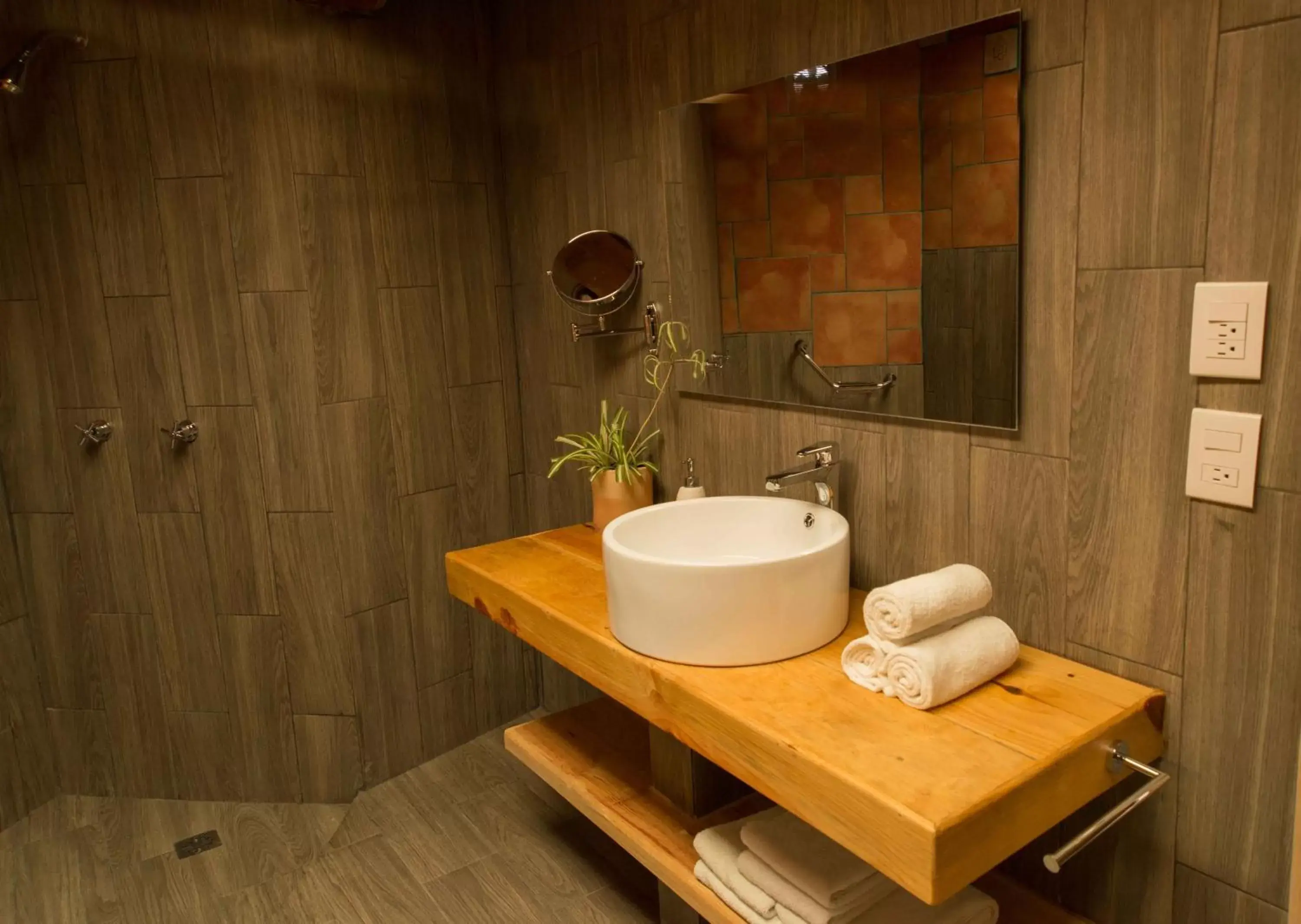 Bathroom in Hotel Bosques del Sol Suites