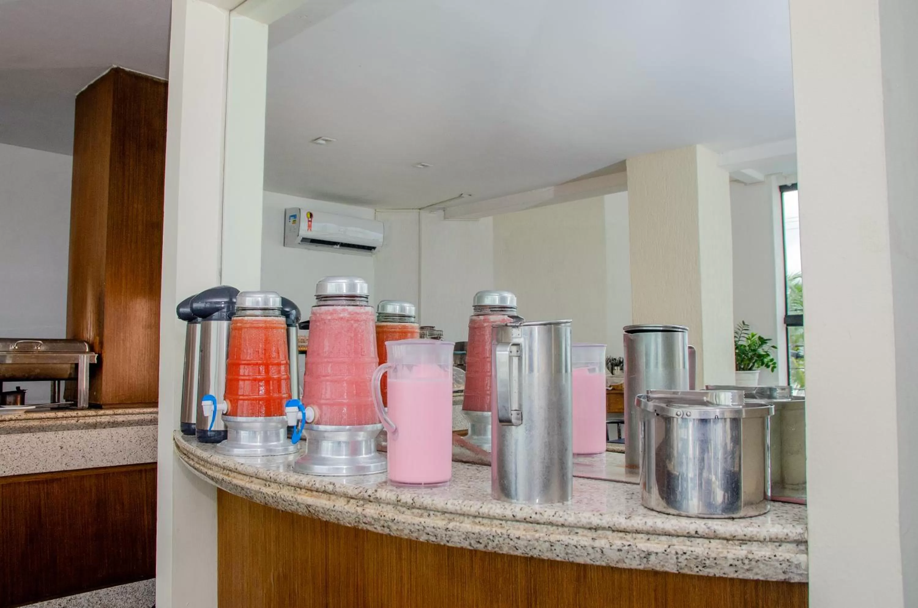 Drinks in La Belle Beach Hotel