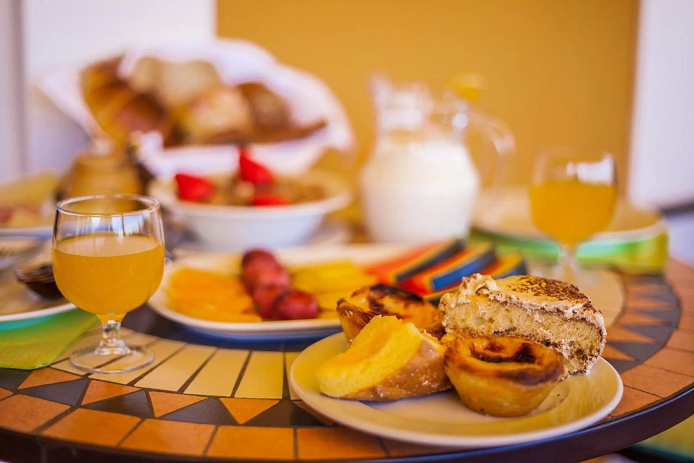 Food in Montinho De Ouro