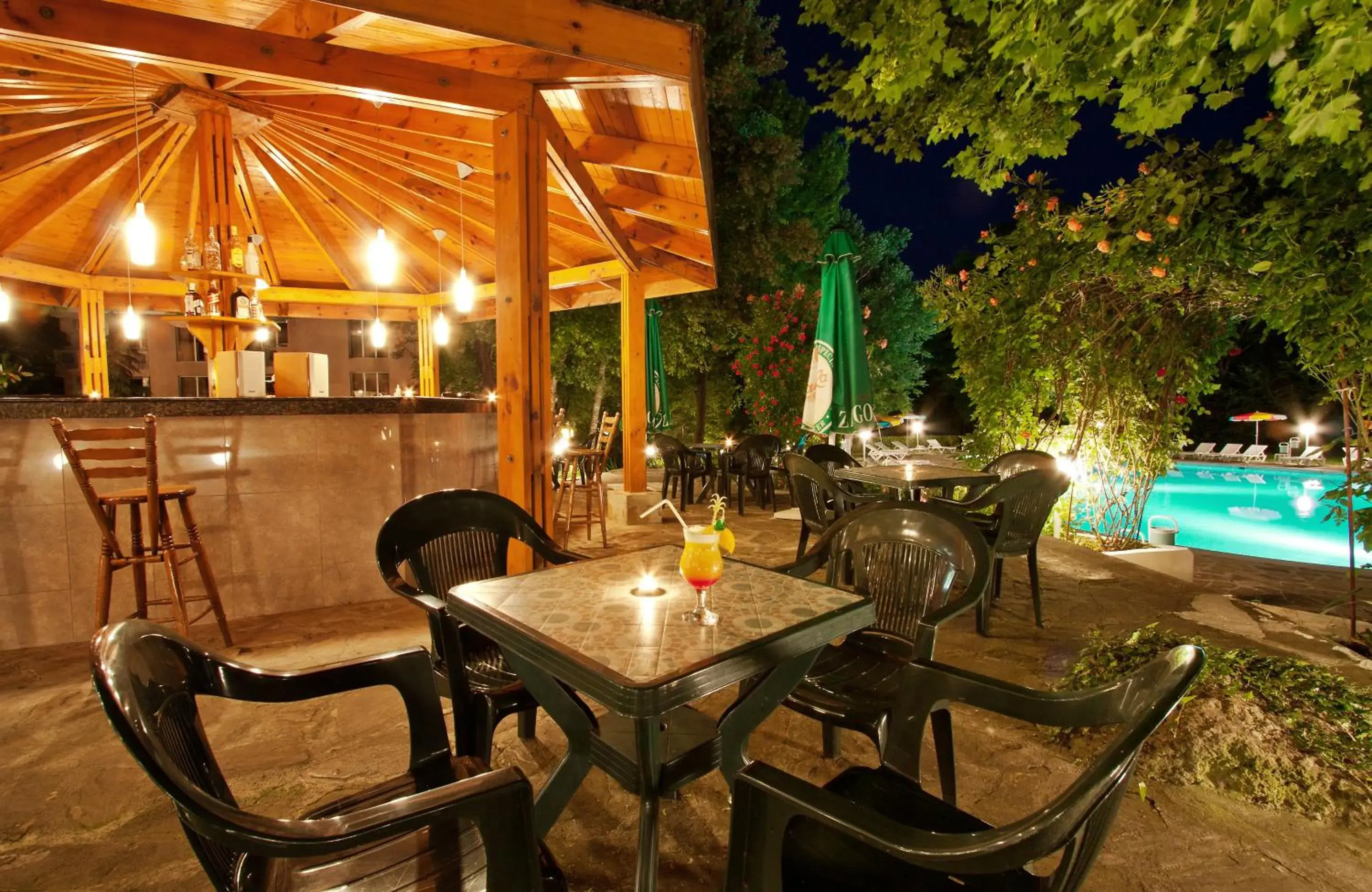 Lounge or bar in Ljuljak Hotel