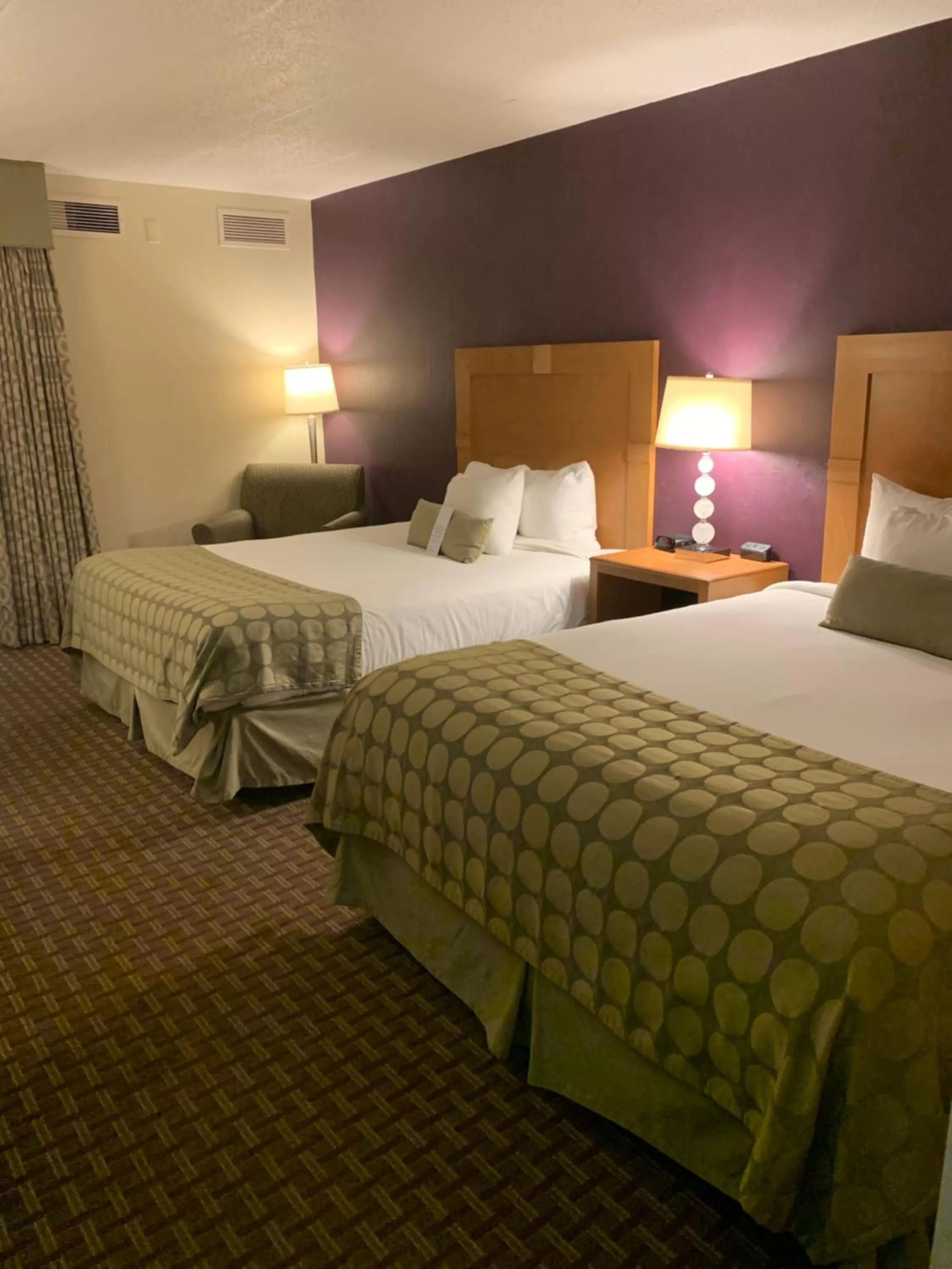 Bedroom, Bed in Ramada by Wyndham Marquette