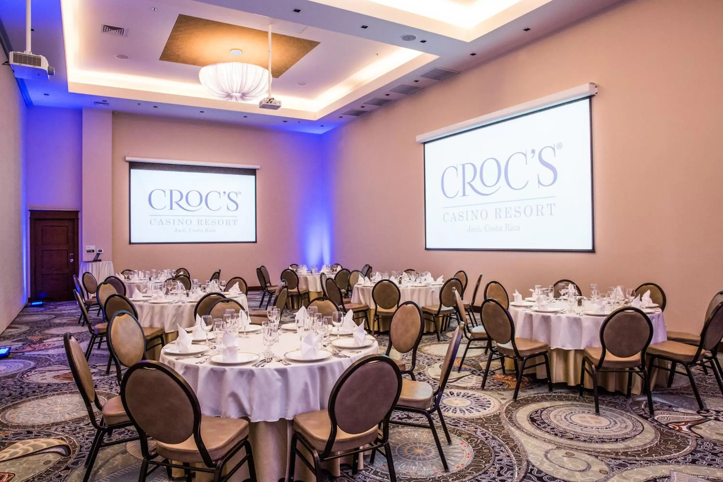 Meeting/conference room, Restaurant/Places to Eat in Crocs Resort & Casino