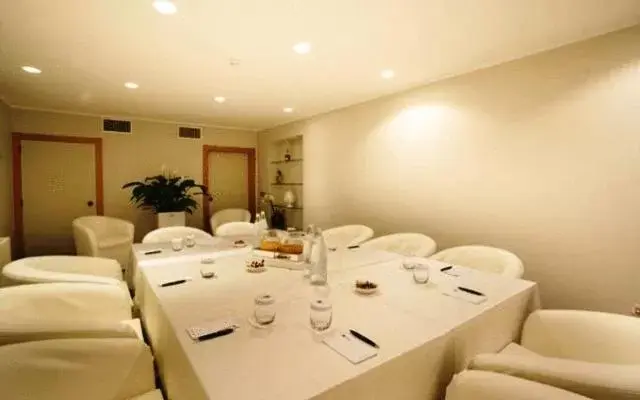 Meeting/conference room in Palazzo Virgilio