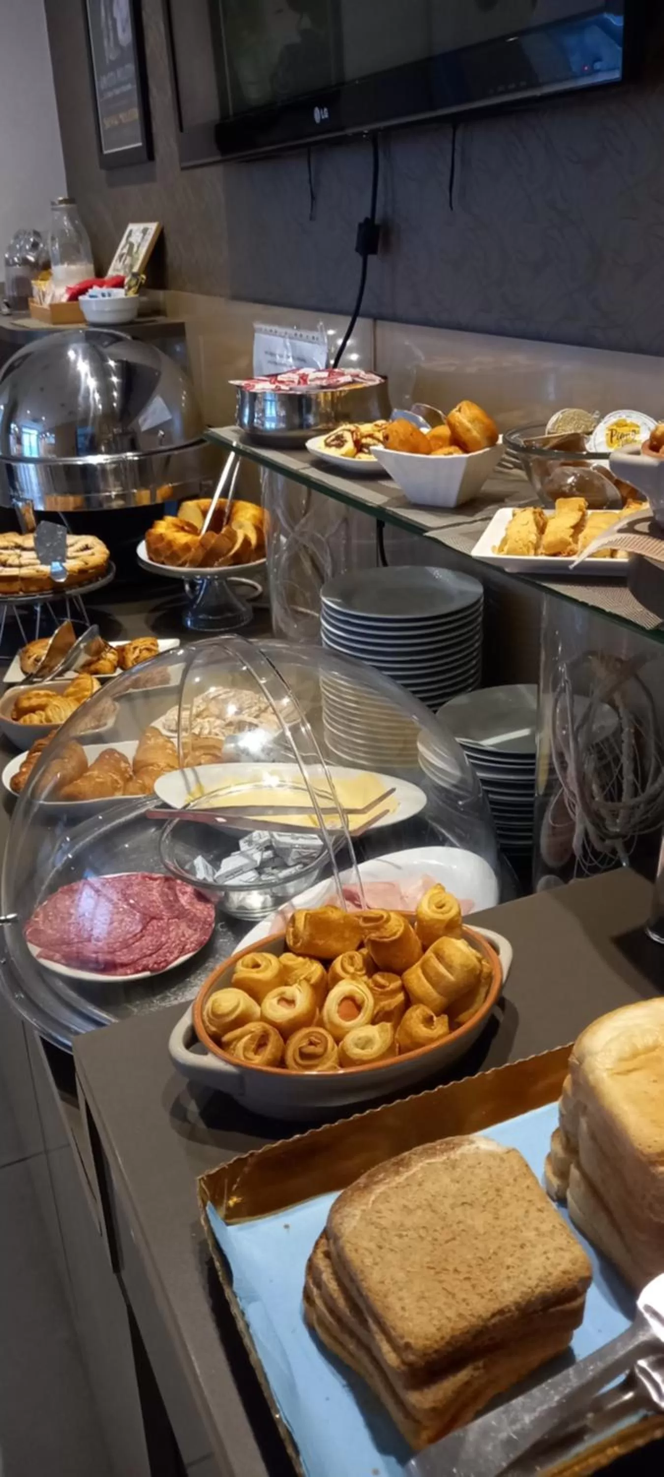 Breakfast in Hotel Aniene