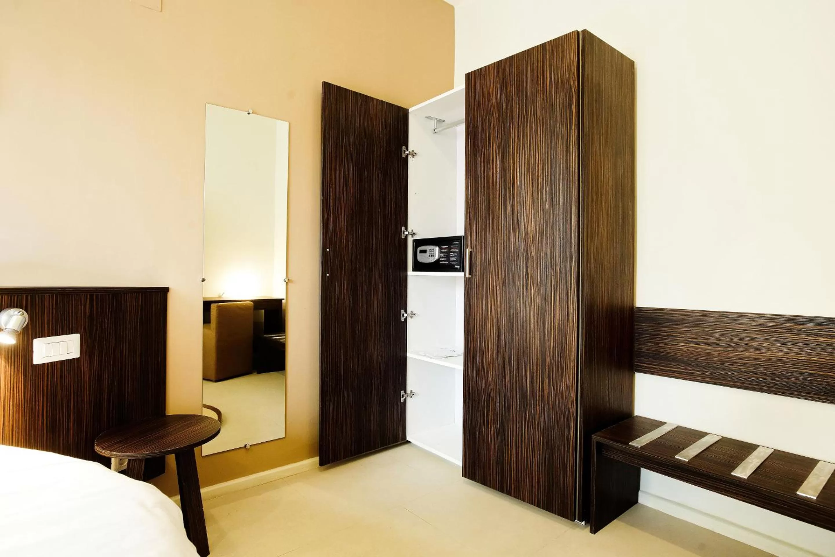 Bedroom, Bed in Hotel La Villette